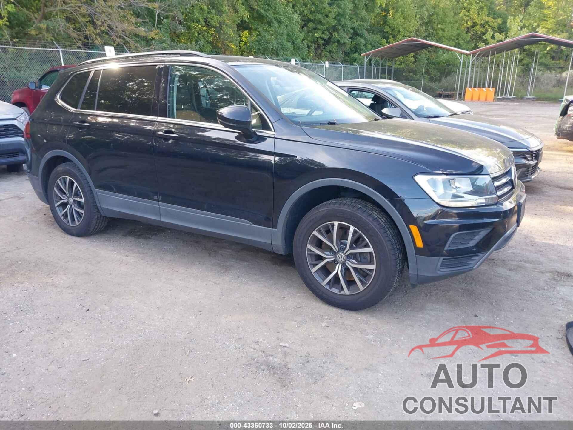 VOLKSWAGEN TIGUAN 2019 - 3VV2B7AX6KM150980