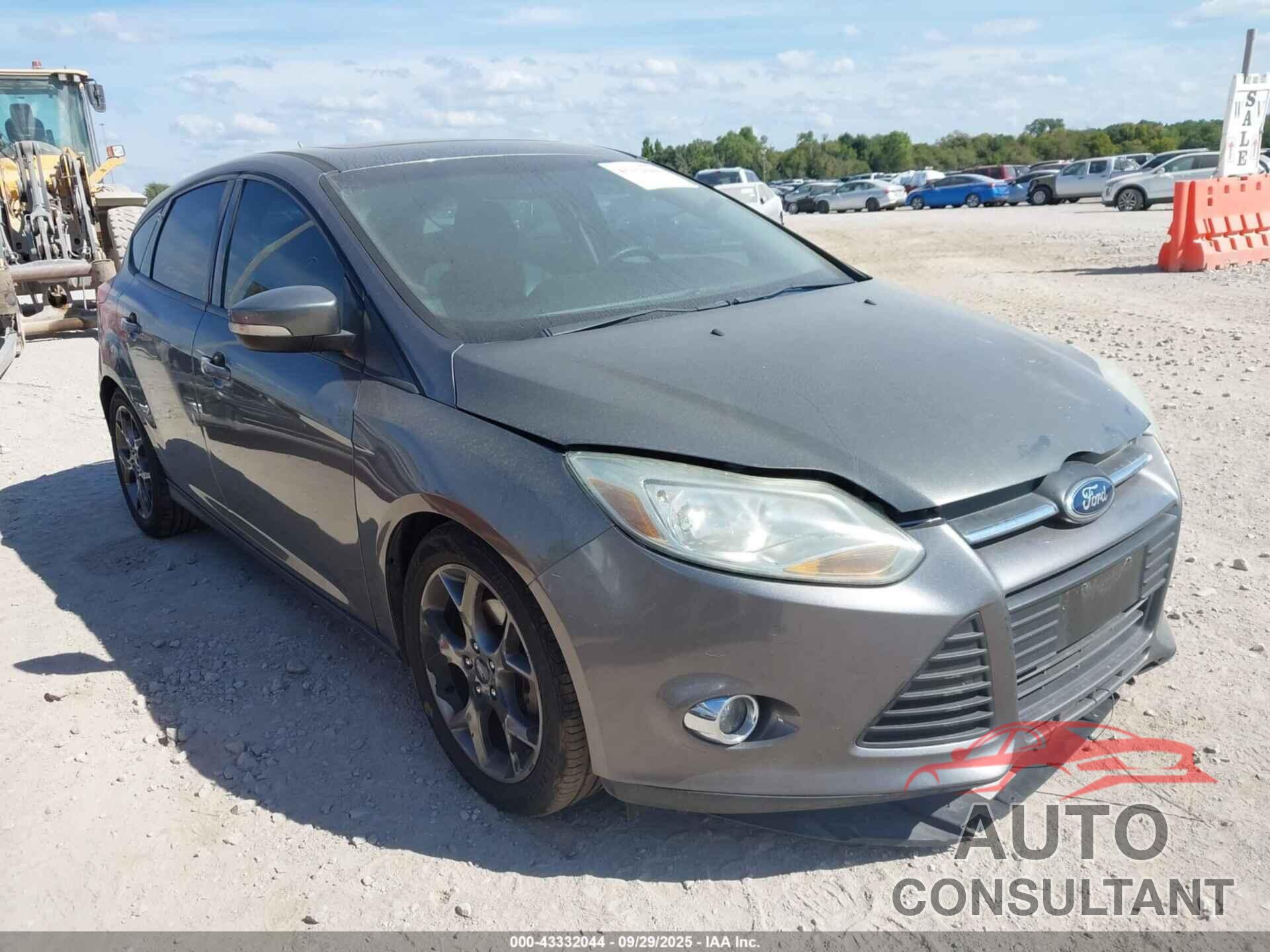 FORD FOCUS 2013 - 1FADP3K26DL354550