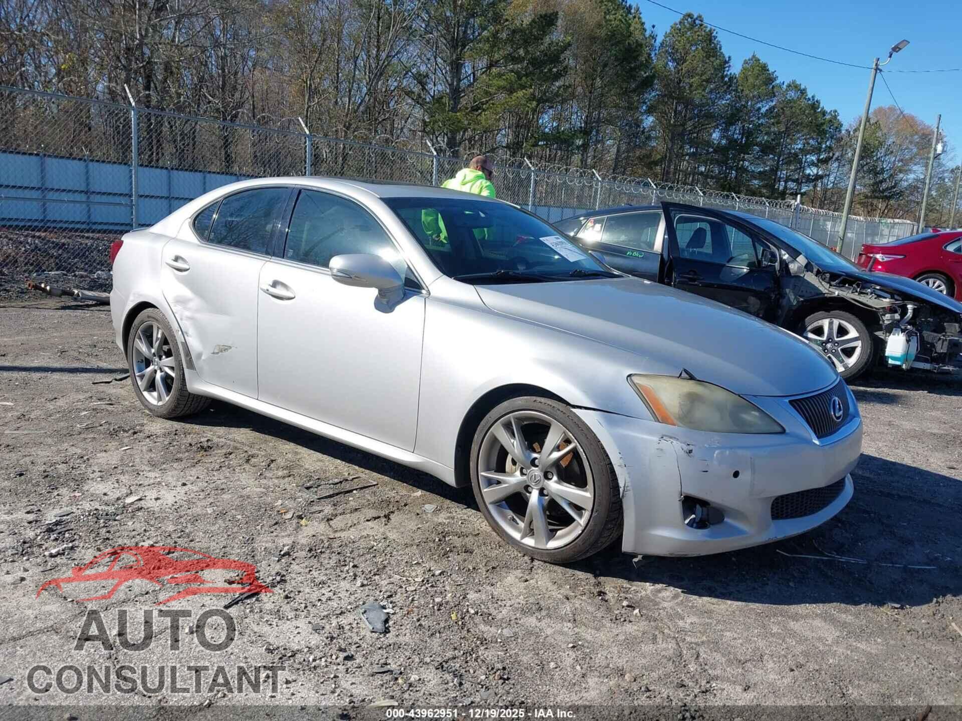 LEXUS IS 250 2009 - JTHBK262X95091932