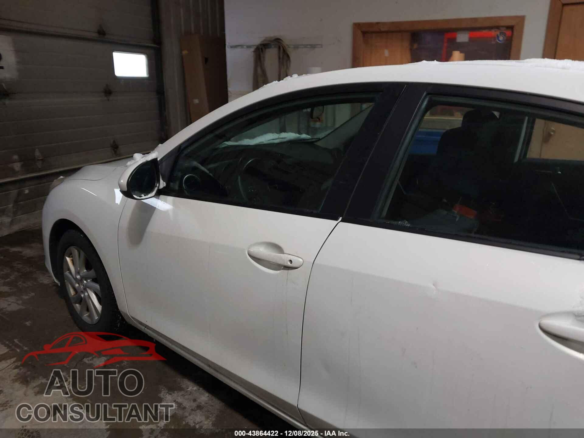 MAZDA MAZDA3 2012 - JM1BL1V71C1676340