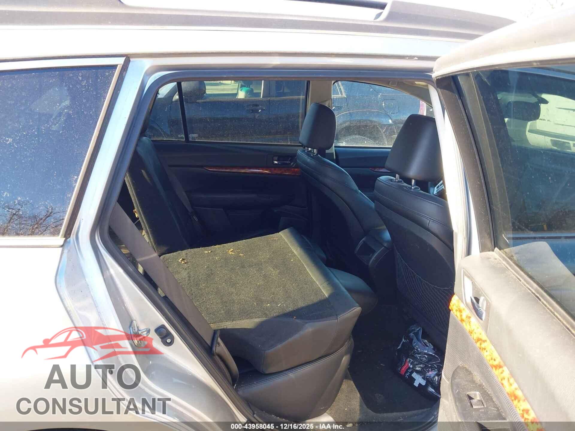 SUBARU OUTBACK 2012 - 4S4BRBLC2C3282544