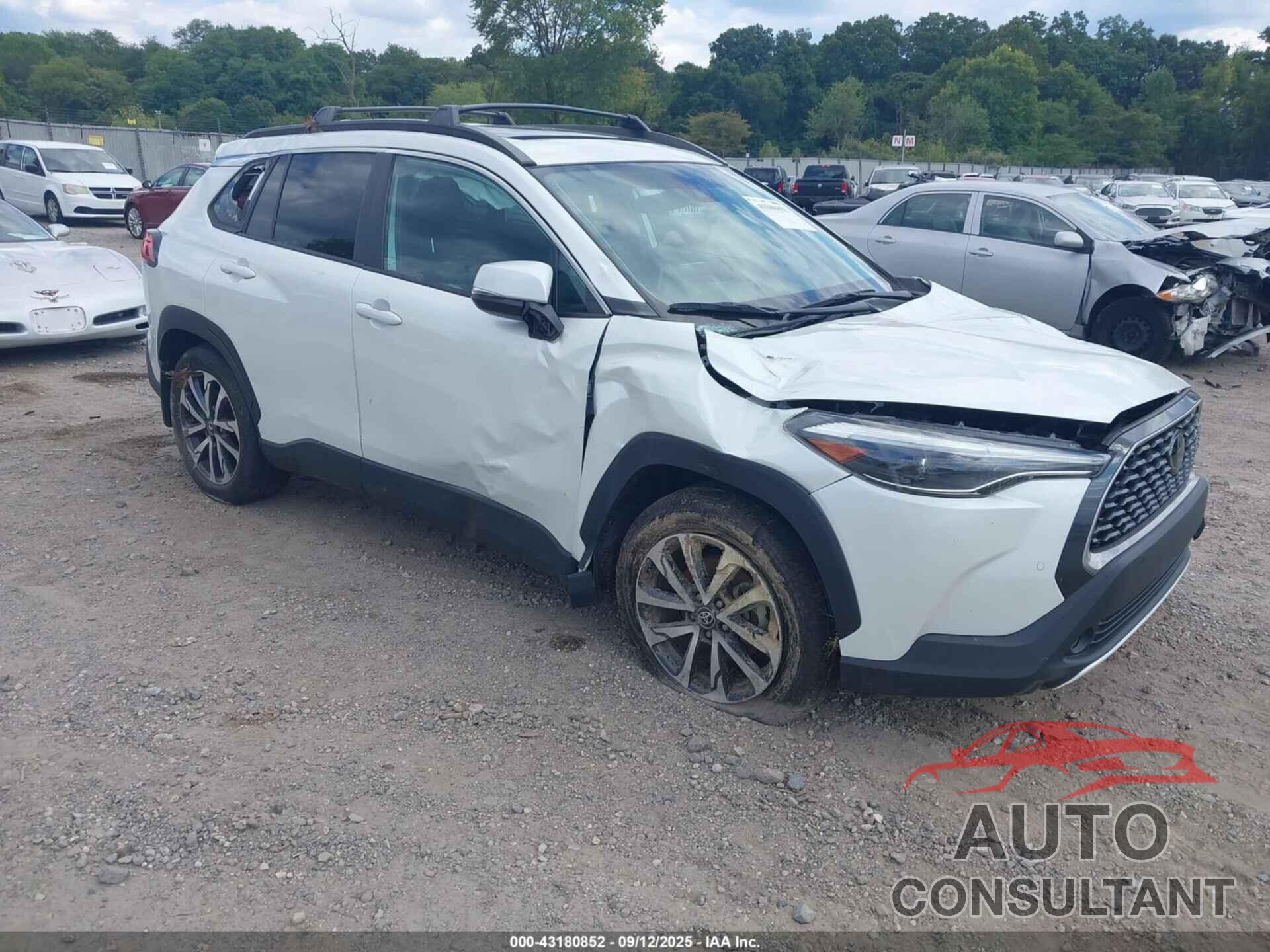TOYOTA COROLLA CROSS 2022 - 7MUDAABG0NV014974