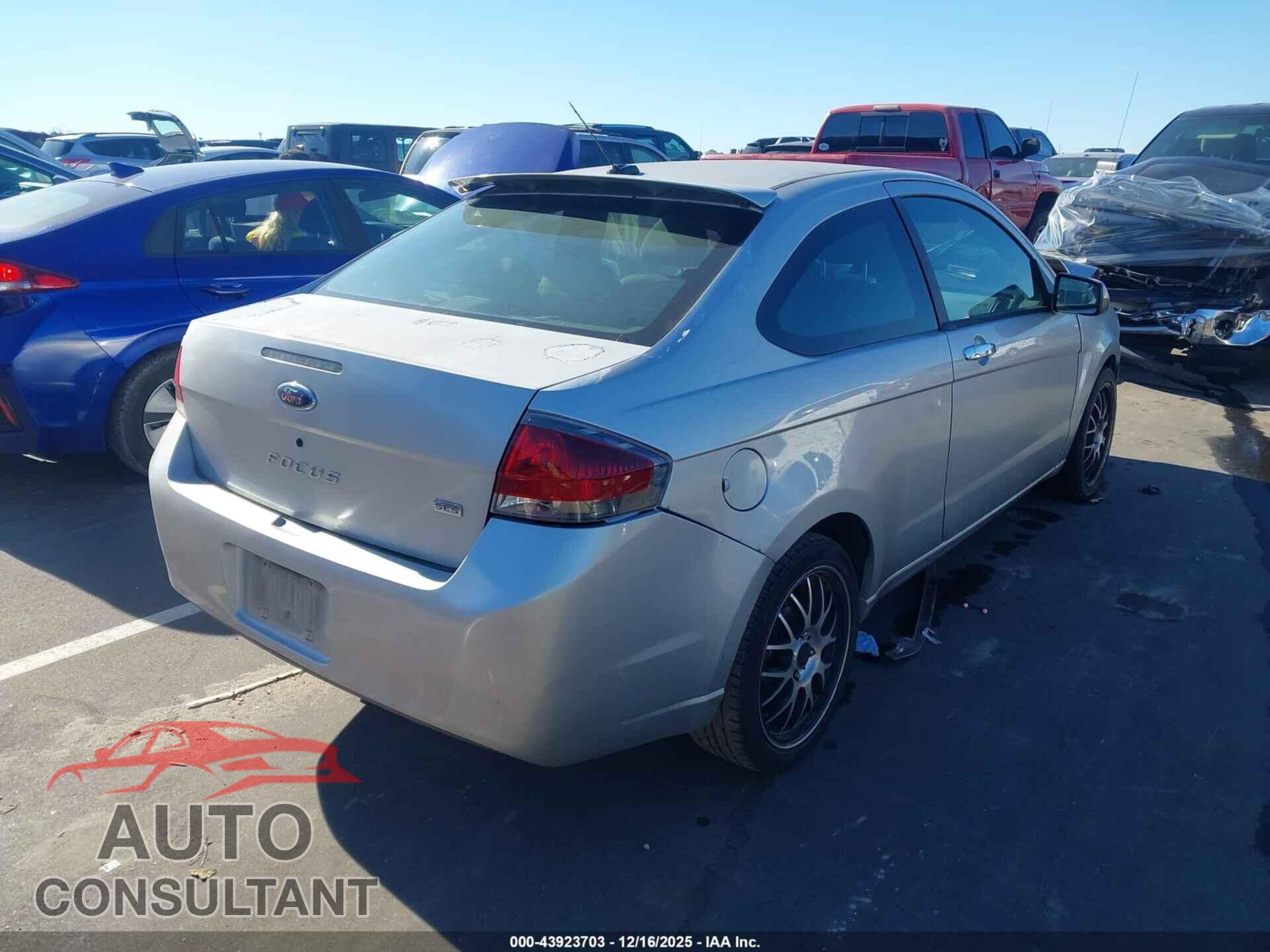 FORD FOCUS 2009 - 1FAHP33N29W202071