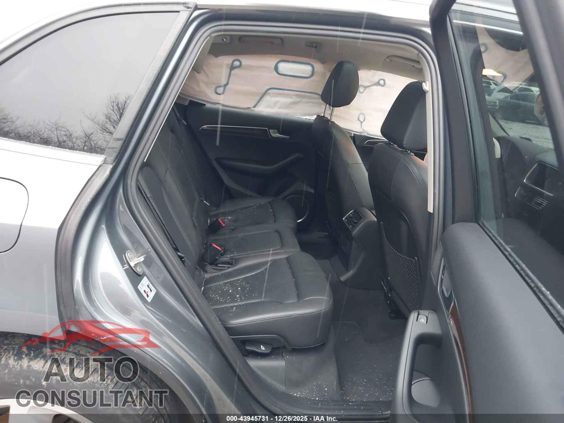 AUDI Q5 2012 - WA1LFAFP3CA002081