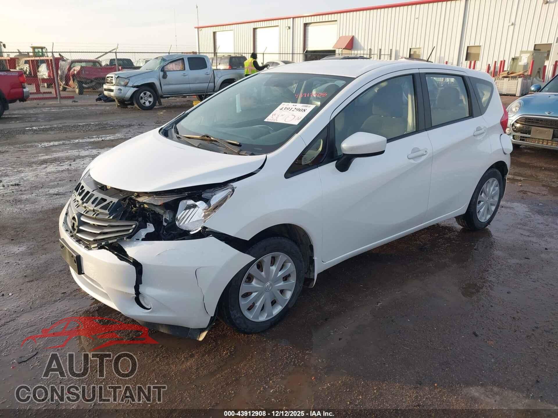 NISSAN VERSA NOTE 2015 - 3N1CE2CP3FL429795