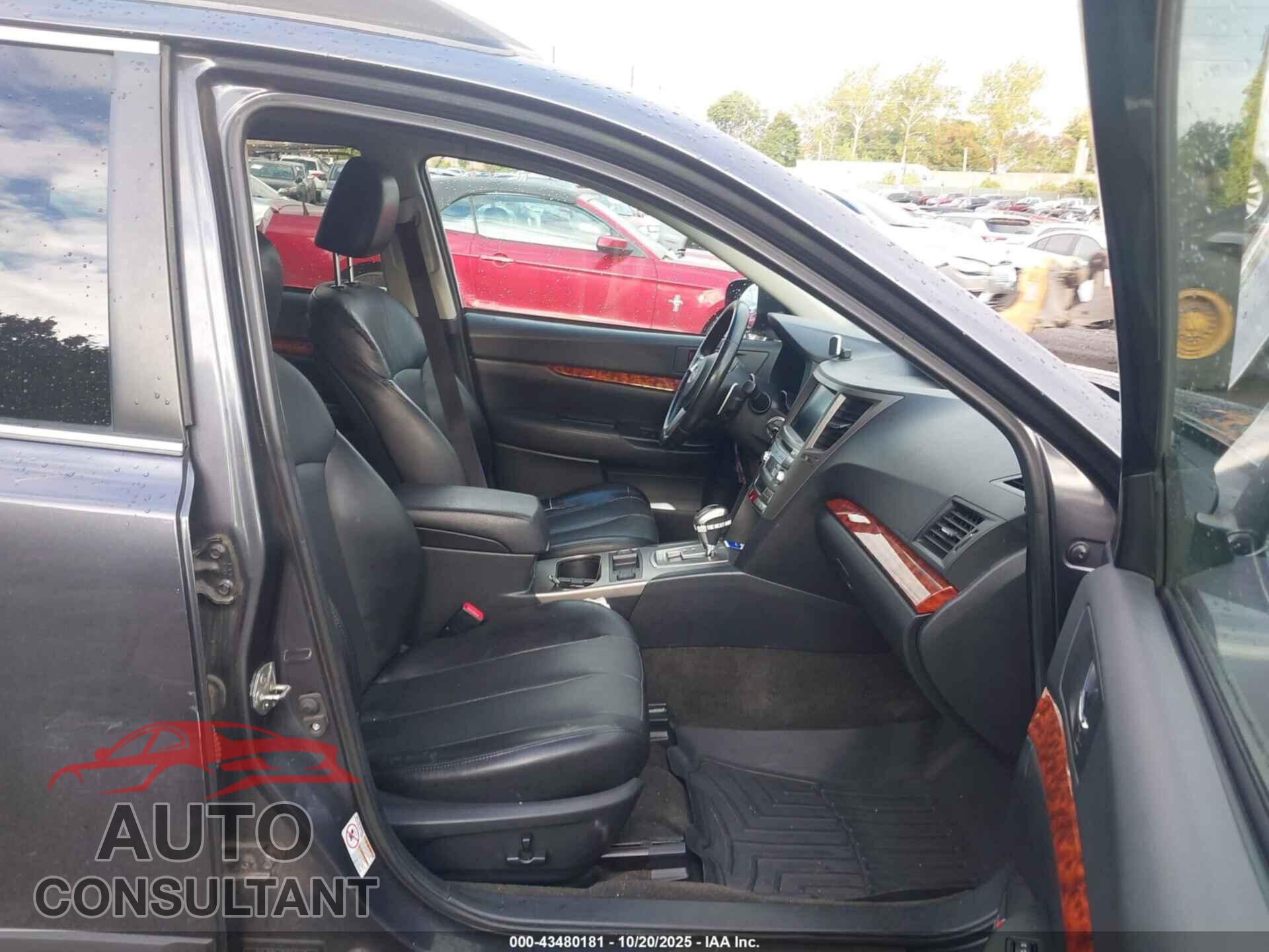 SUBARU OUTBACK 2011 - 4S4BRDLC2B2433995
