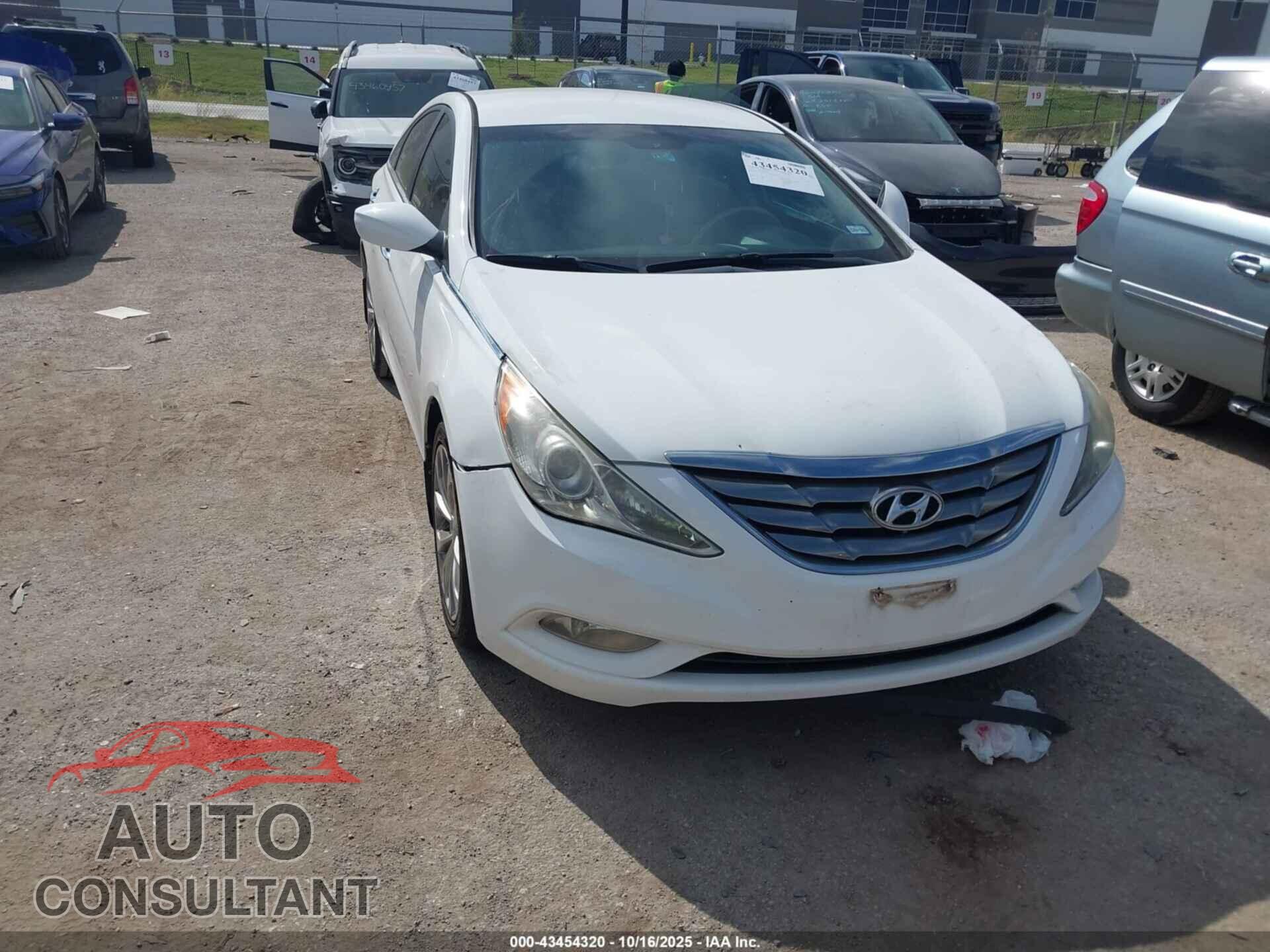 HYUNDAI SONATA 2013 - 5NPEC4AC2DH698861