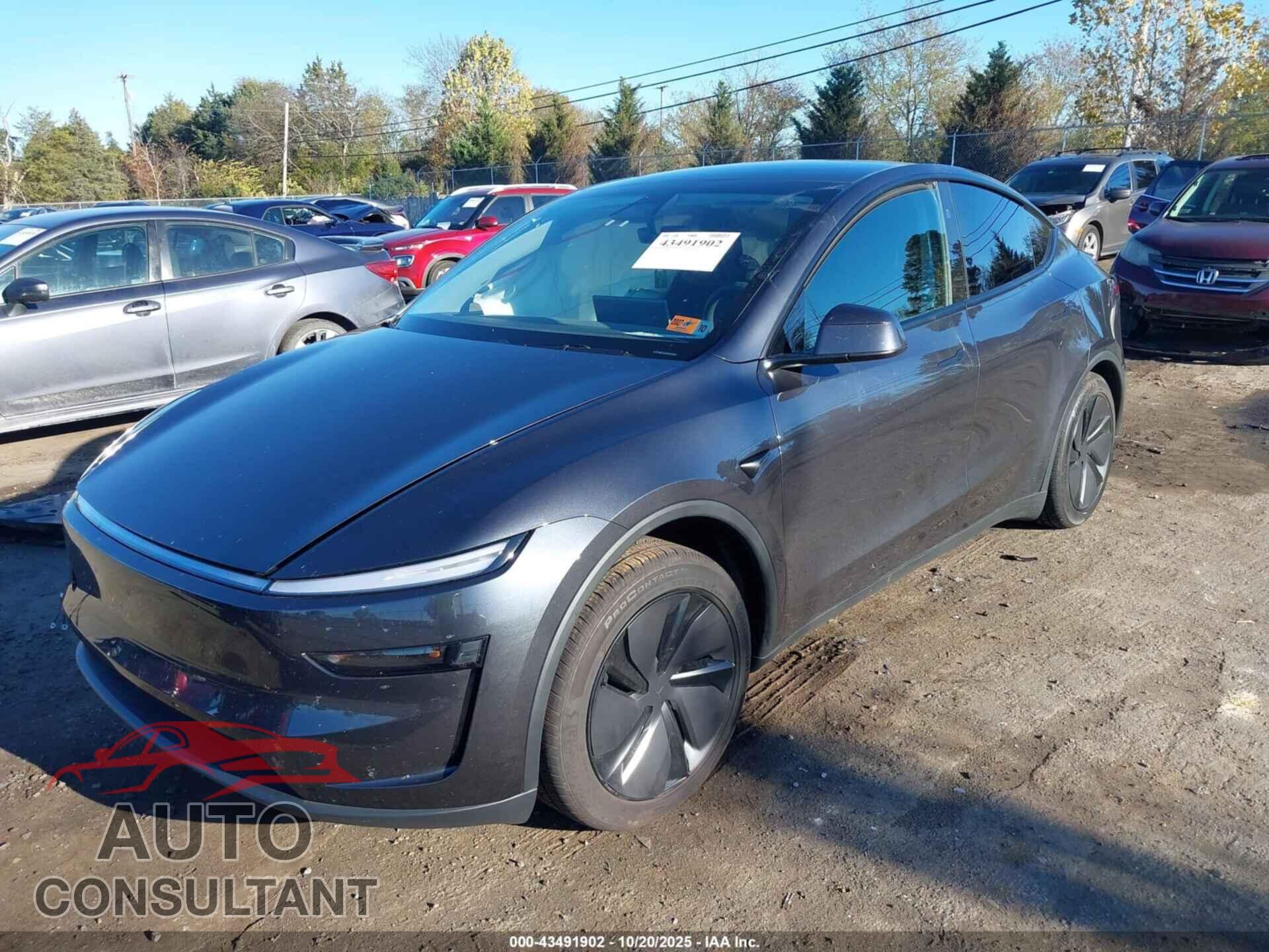 TESLA MODEL Y 2026 - 7SAYGDEE2TF364441