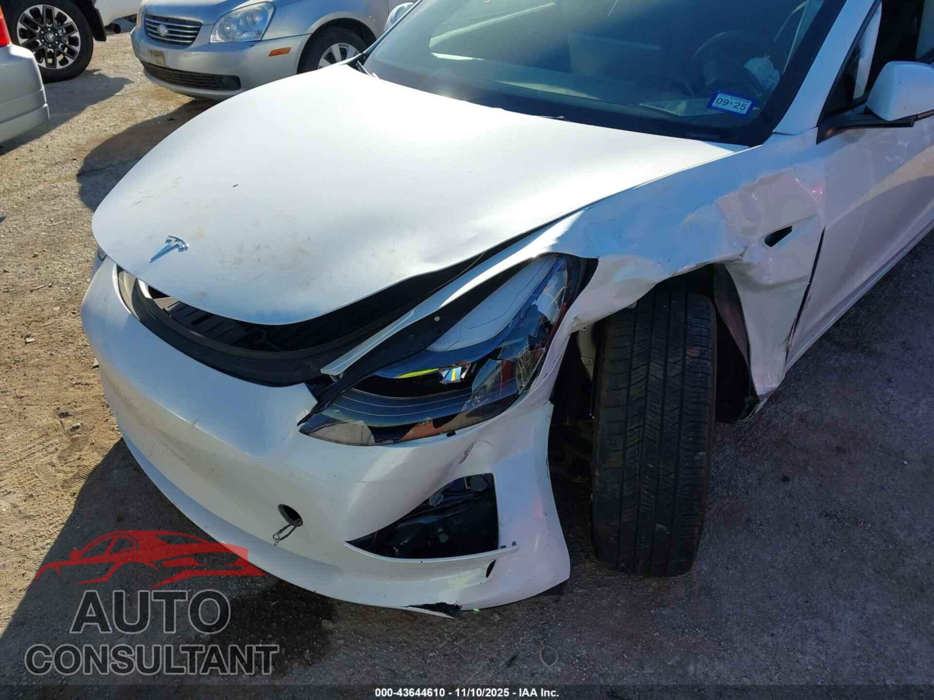 TESLA MODEL 3 2023 - 5YJ3E1EA9PF620248