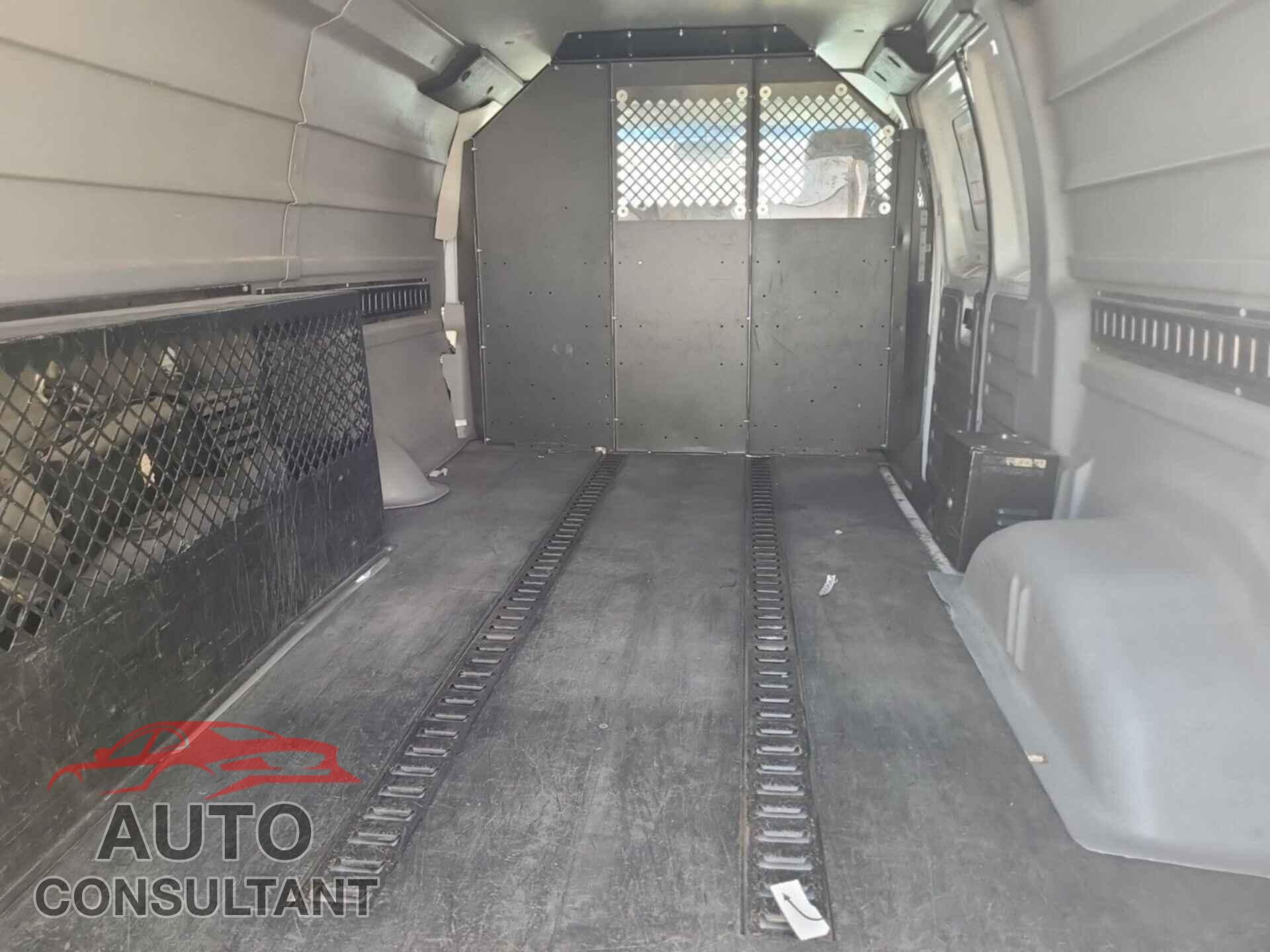 FORD E-150 2013 - 1FTNE1EL8DDA44827