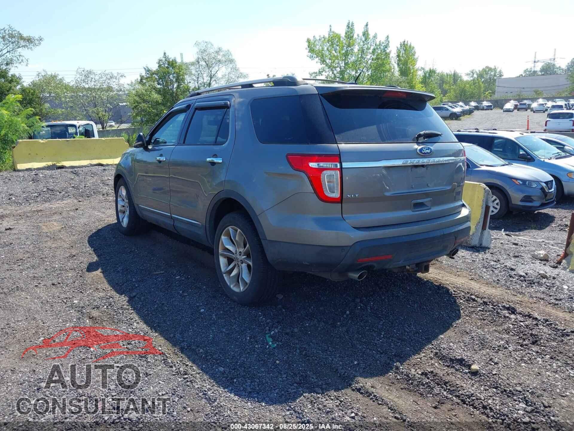 FORD EXPLORER 2011 - 1FMHK8D81BGA37169