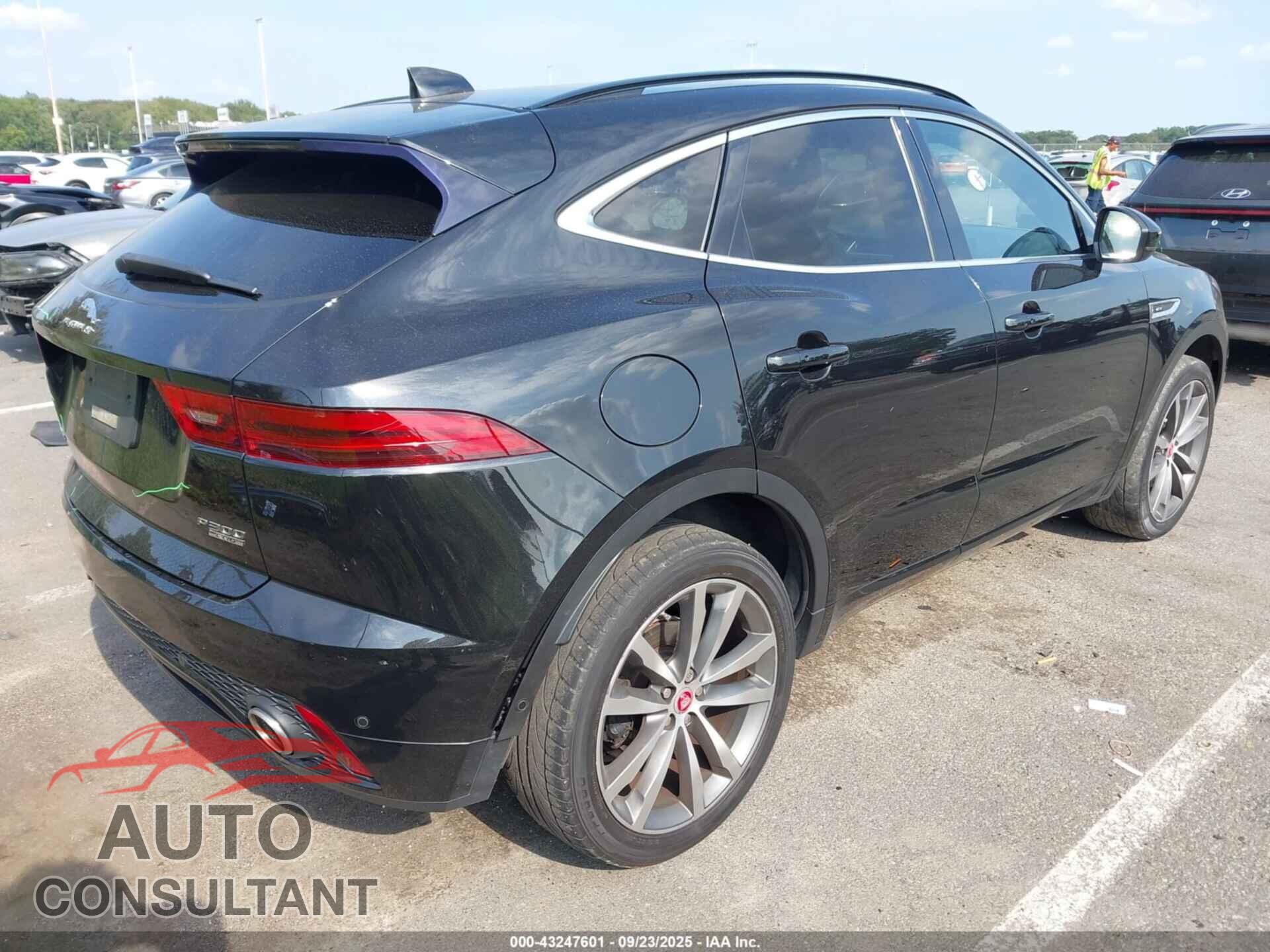 JAGUAR E-PACE 2018 - SADFM2GX4J1Z15950