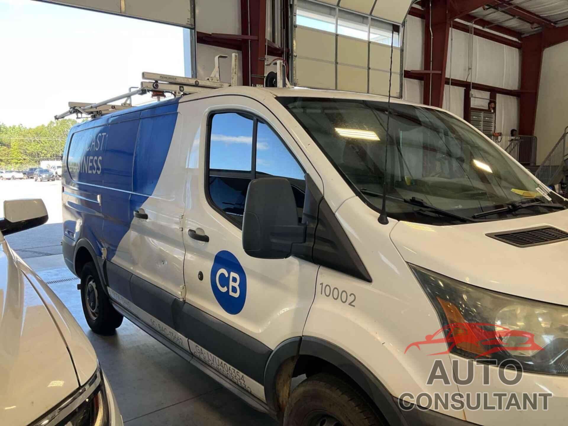FORD TRANSIT-250 2015 - 1FTNR1ZM8FKA72780