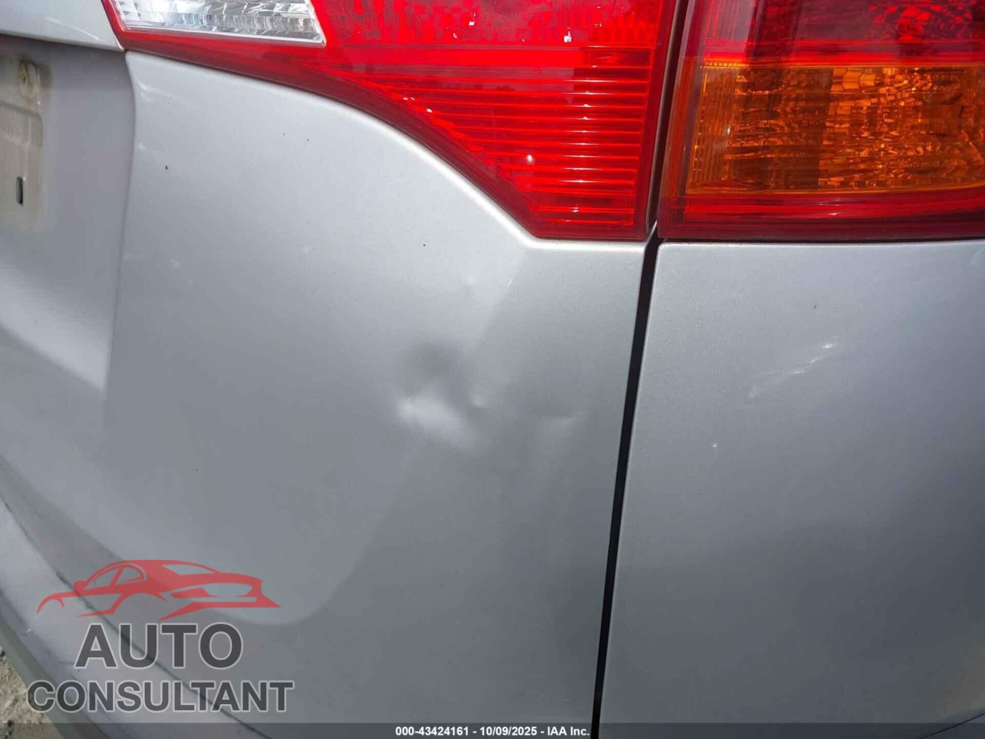 TOYOTA RAV4 2013 - 2T3BFREV1DW108239