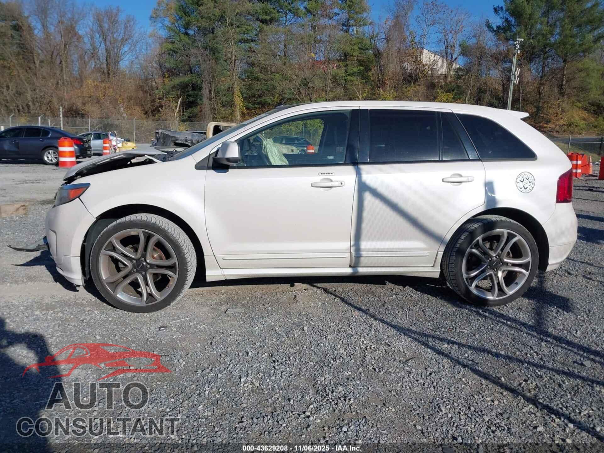 FORD EDGE 2011 - 2FMDK4AK5BBA58329