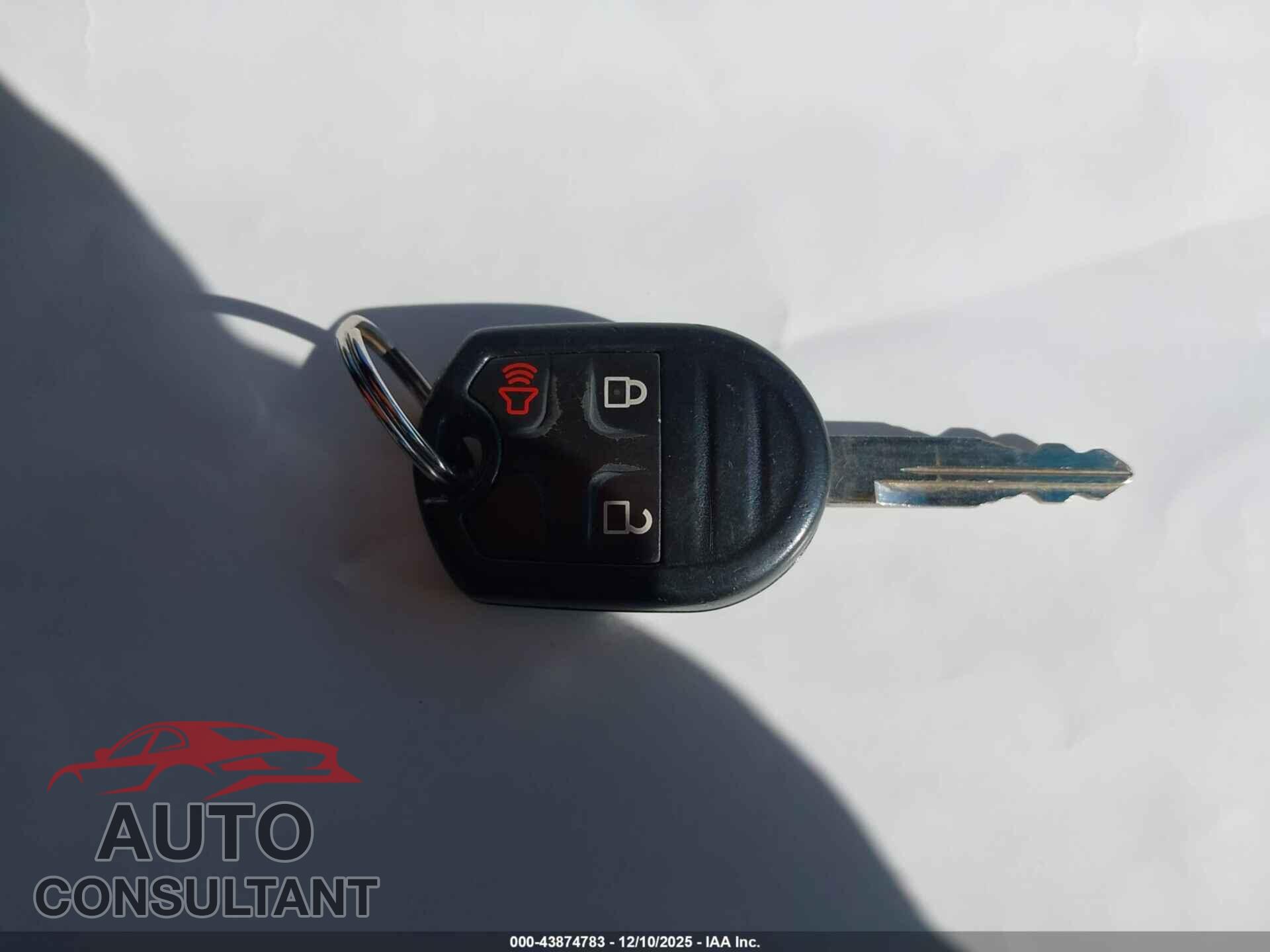 FORD EXPLORER 2011 - 1FMHK8D87BGA03205