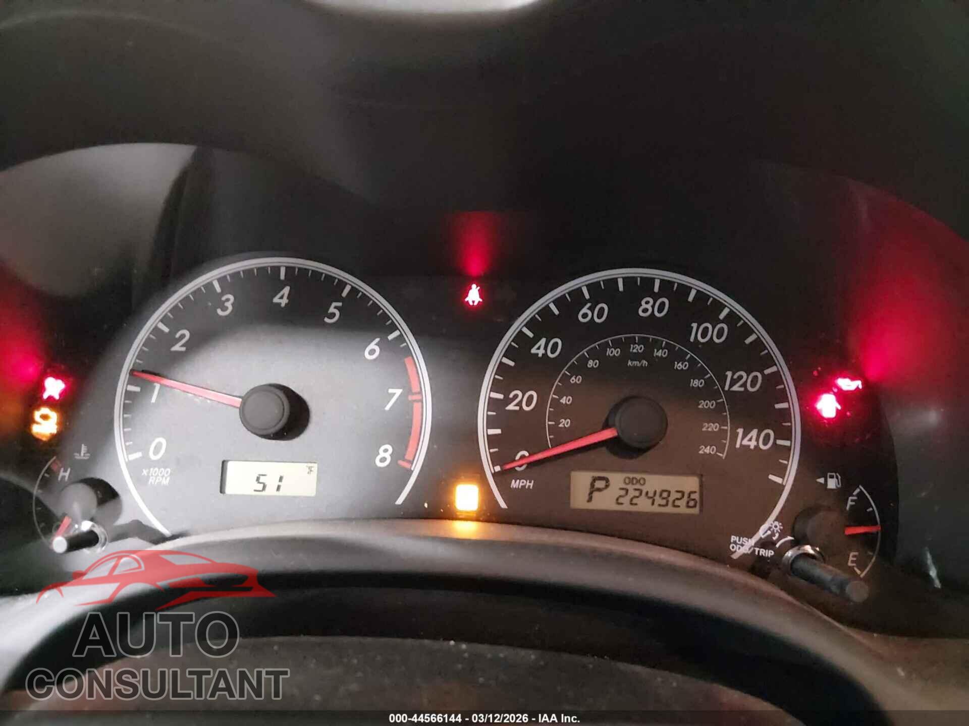 TOYOTA COROLLA 2011 - 2T1BU4EEXBC647765