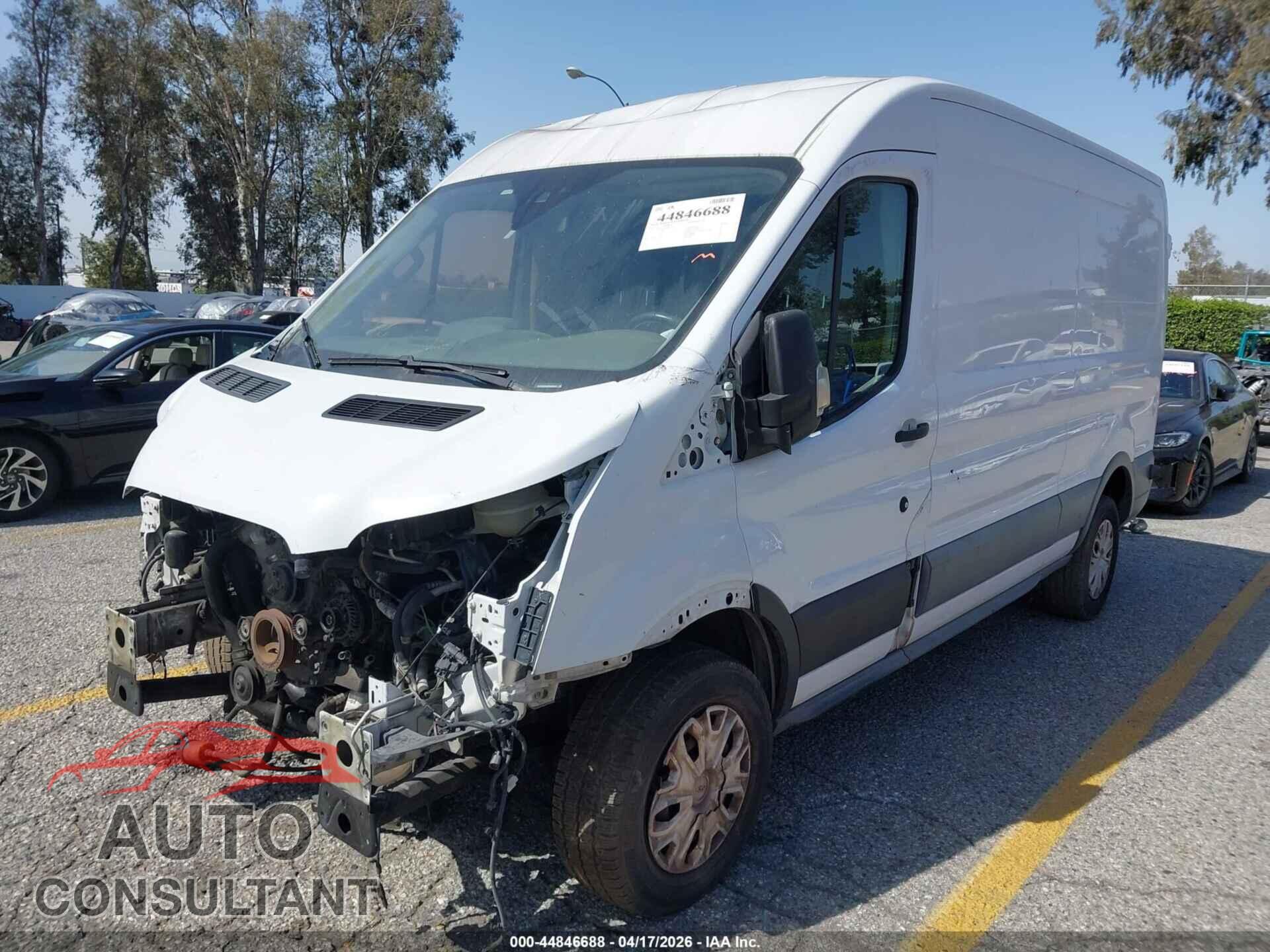 FORD TRANSIT-250 2015 - 1FTNR2CG8FKA02012