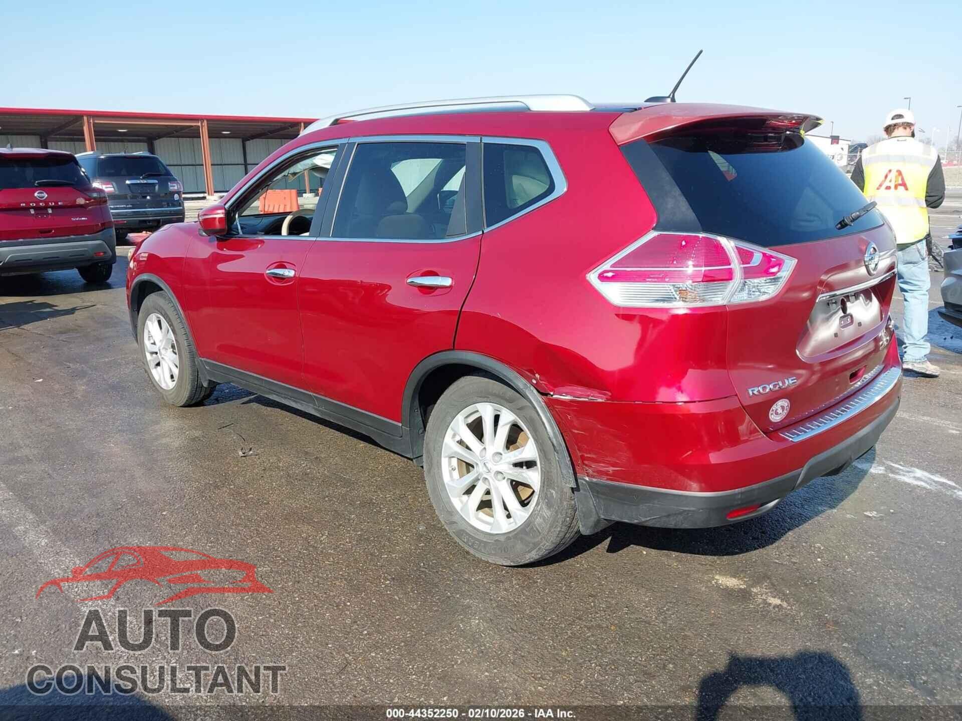 NISSAN ROGUE 2015 - KNMAT2MV1FP548022