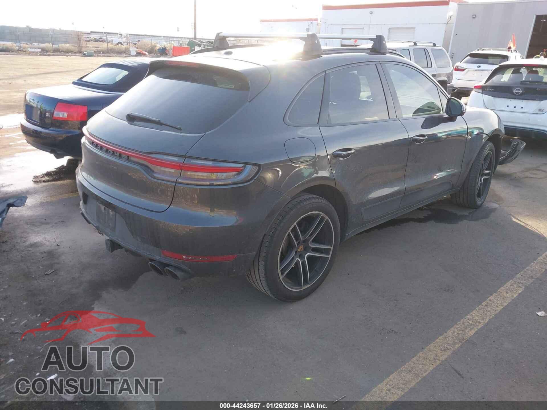 PORSCHE MACAN 2021 - WP1AA2A52MLB11658