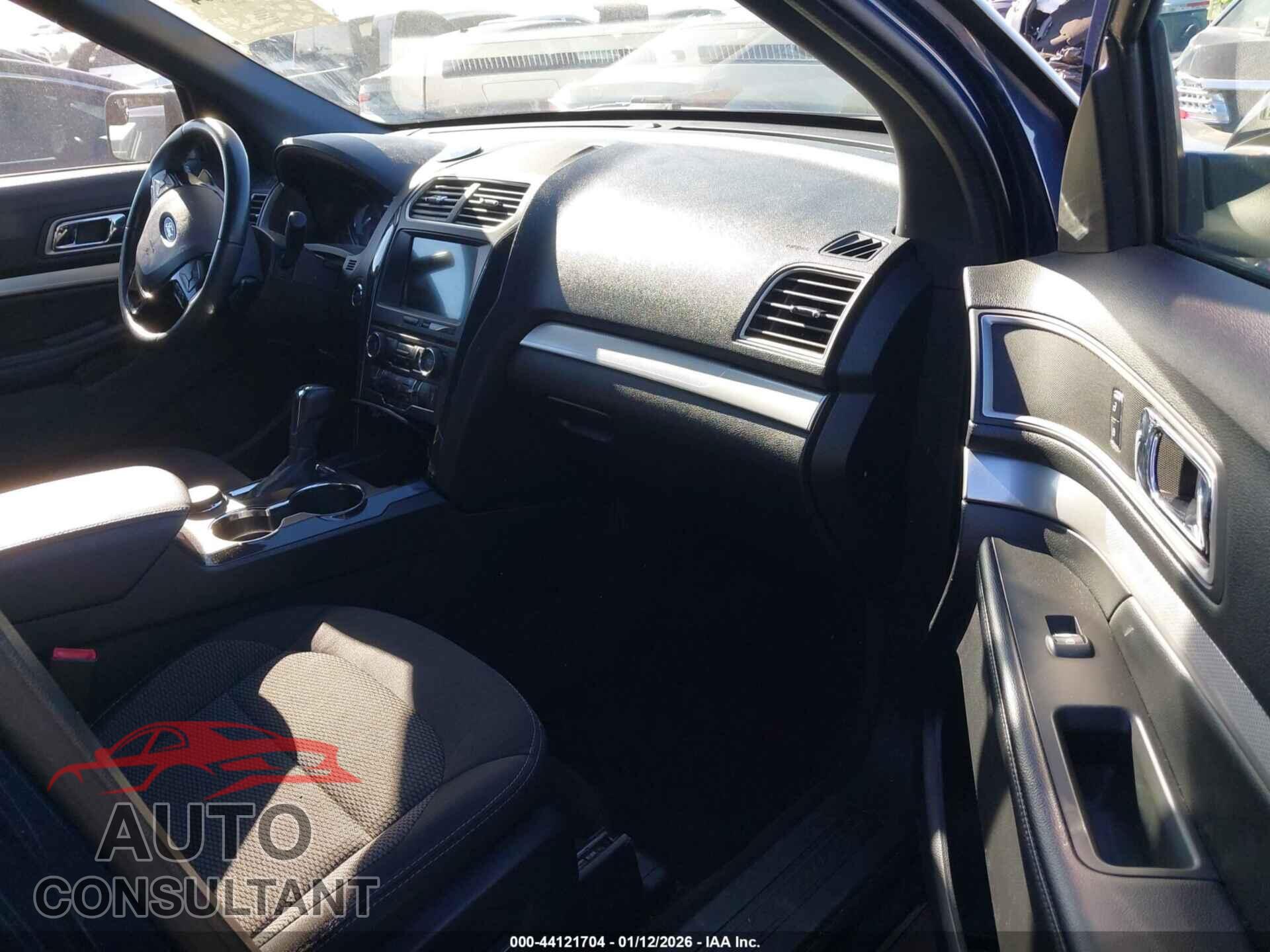 FORD EXPLORER 2017 - 1FM5K8D82HGE34160