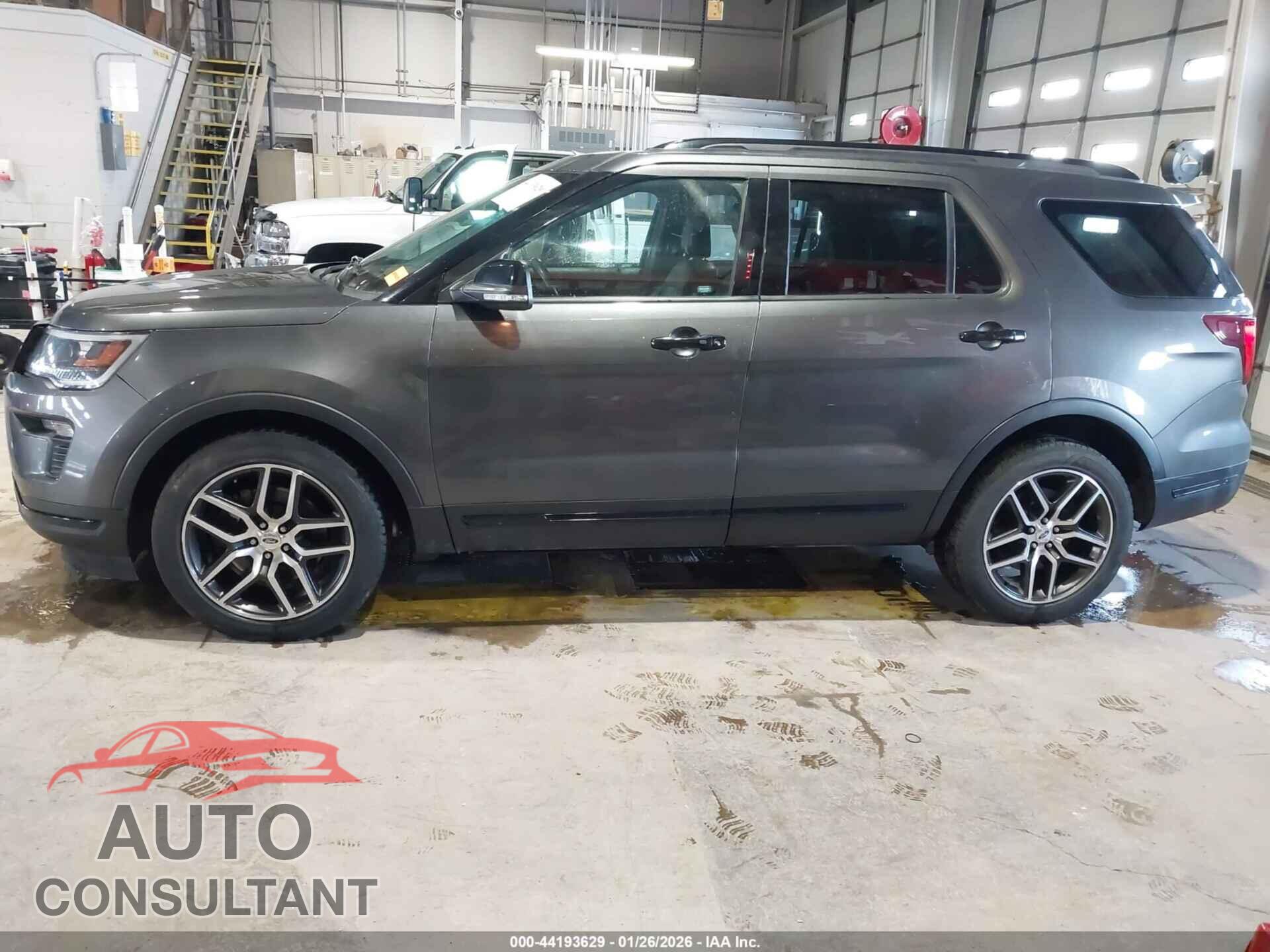 FORD EXPLORER 2018 - 1FM5K8GT2JGB29358