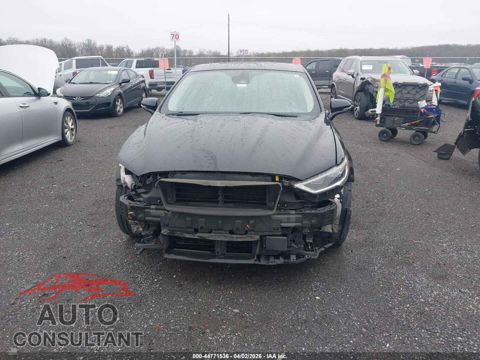 FORD FUSION HYBRID 2018 - 3FA6P0RU9JR154211