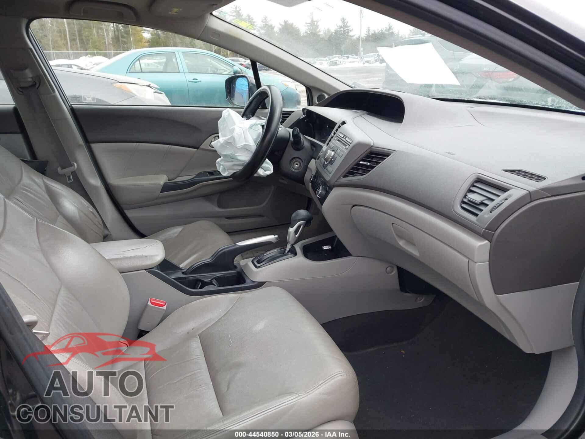HONDA CIVIC 2012 - 2HGFB2F99CH530040