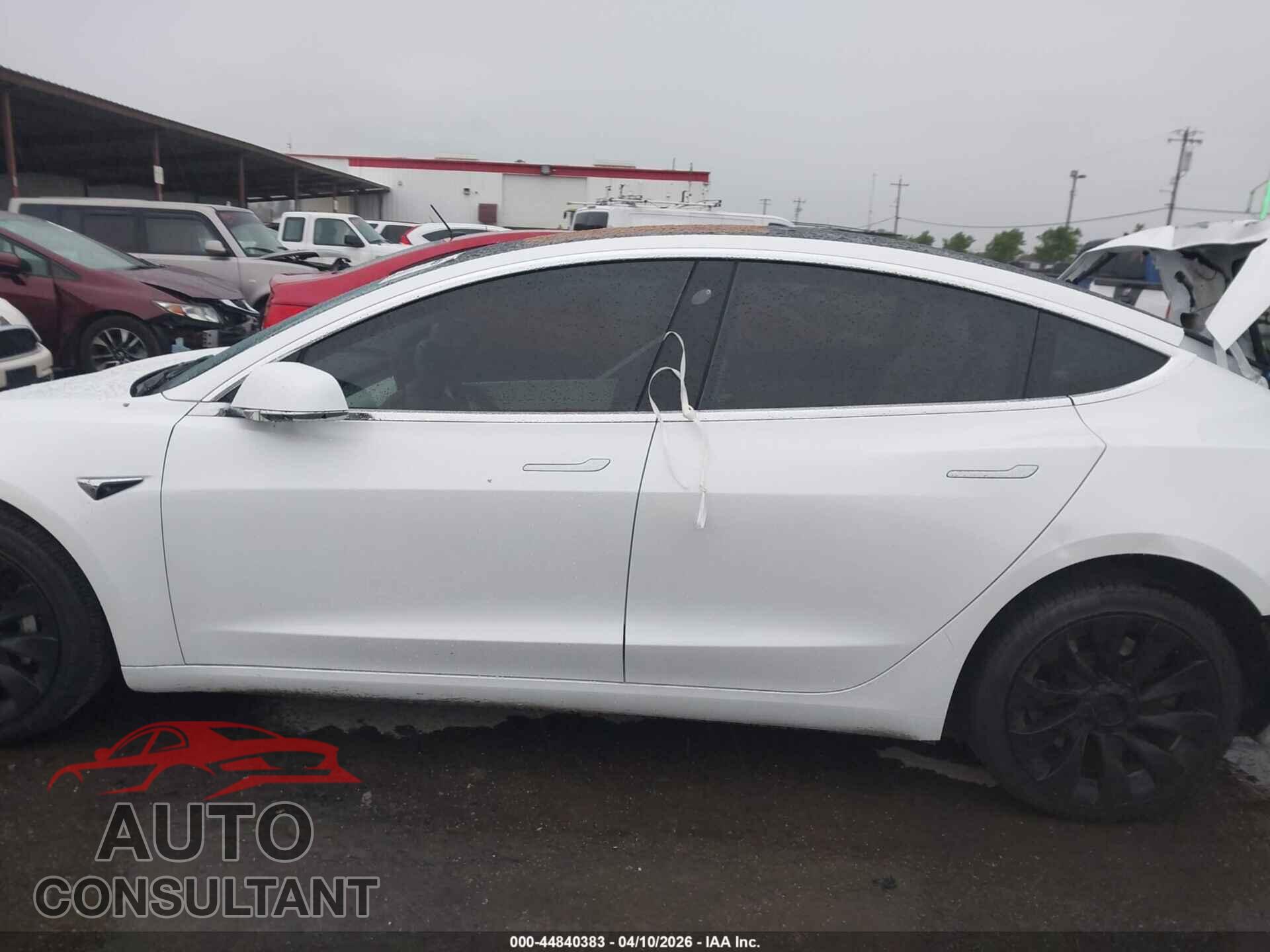 TESLA MODEL 3 2018 - 5YJ3E1EA0JF168732