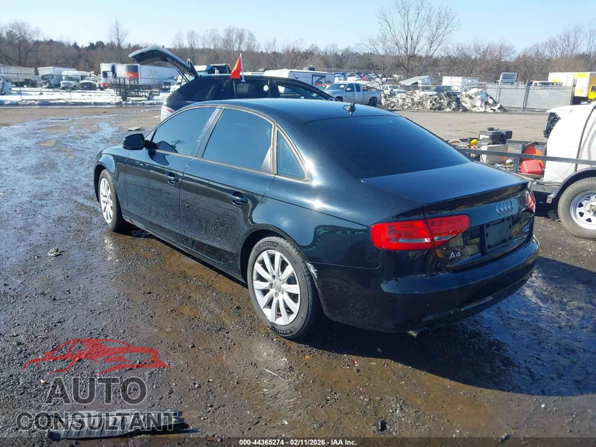 AUDI A4 2013 - WAUDFAFL5DN024114