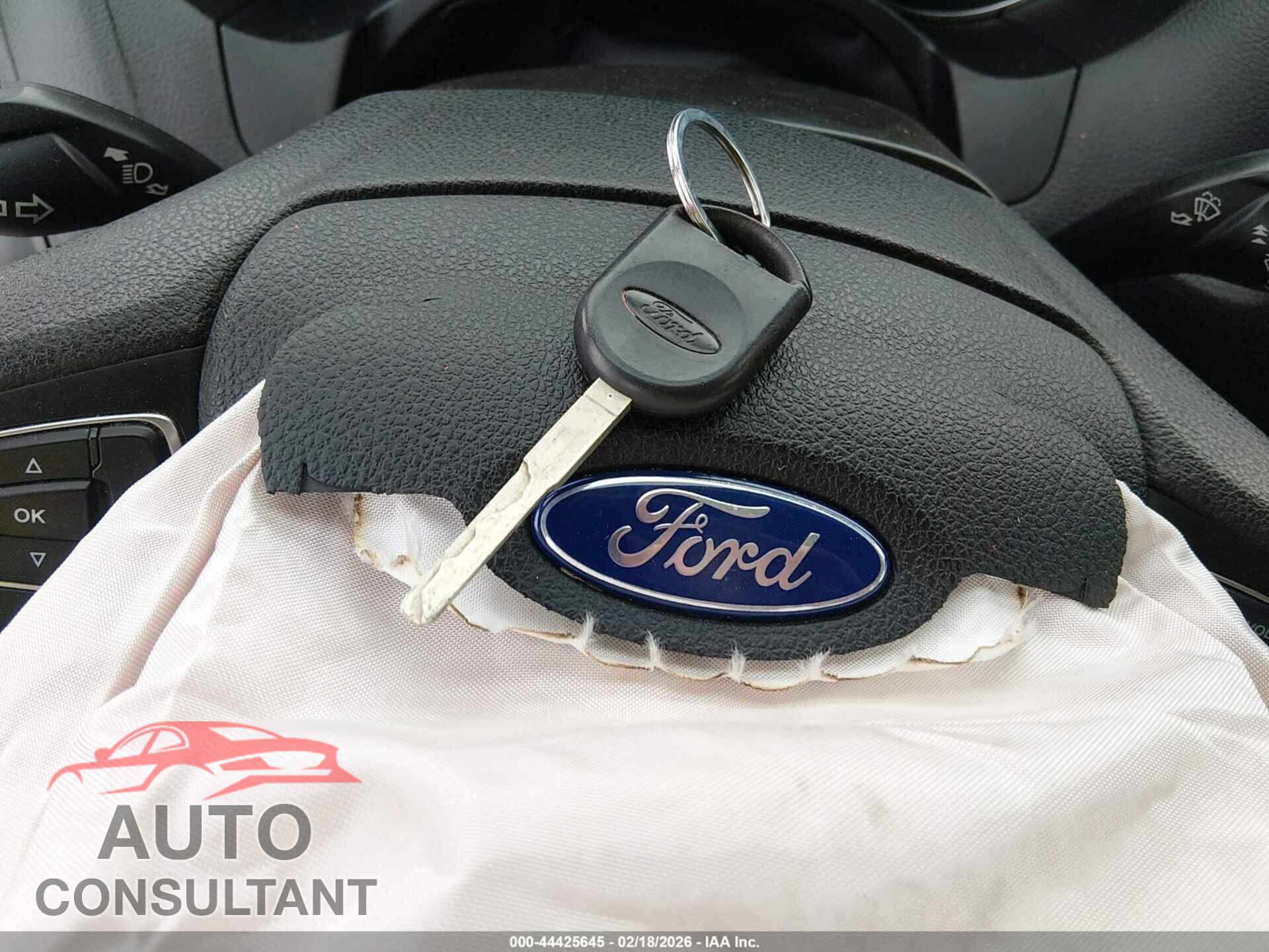 FORD FOCUS 2016 - 1FADP3FE1GL219260