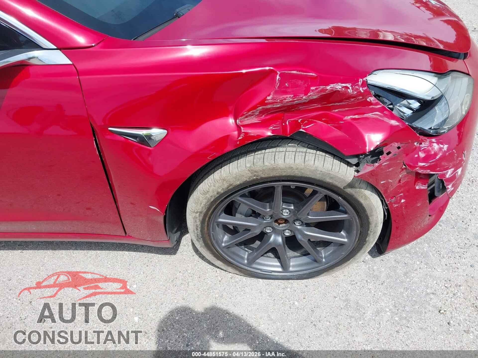TESLA MODEL 3 2018 - 5YJ3E1EB0JF114730