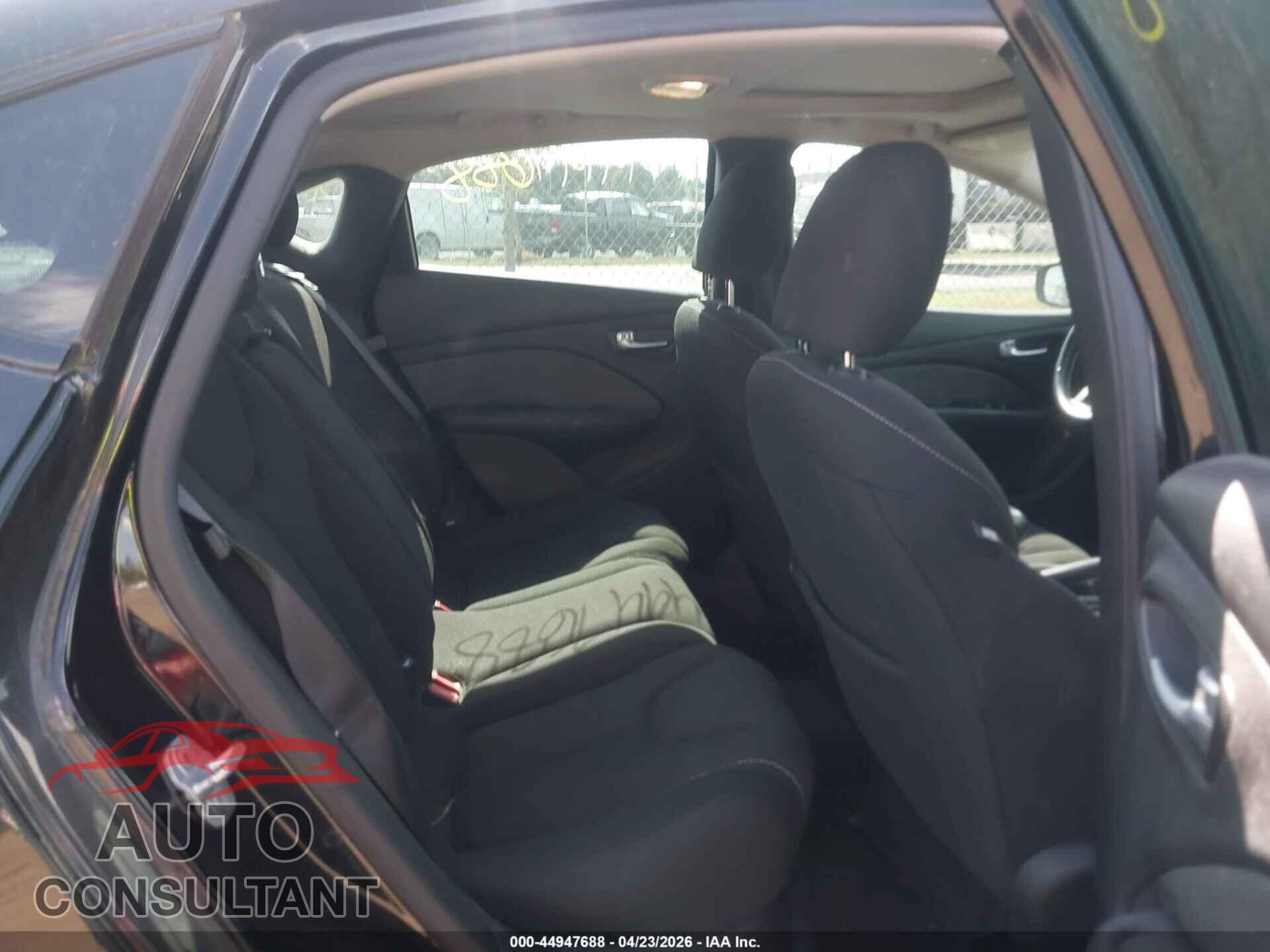DODGE DART 2013 - 1C3CDFBA8DD335889
