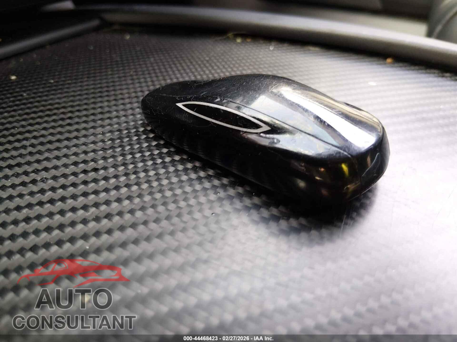 TESLA MODEL S 2018 - 5YJSA1E26JF243806