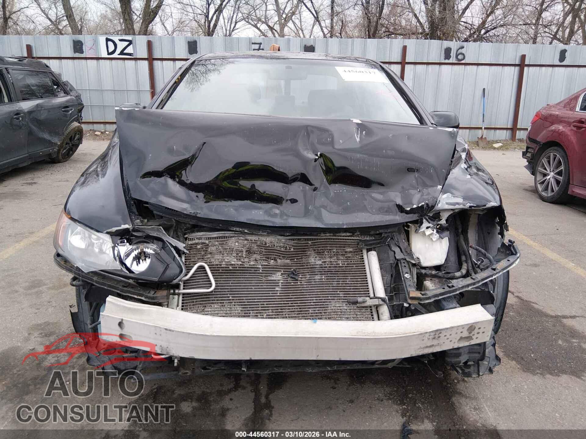 HONDA CIVIC 2010 - 19XFA1F8XAE014961