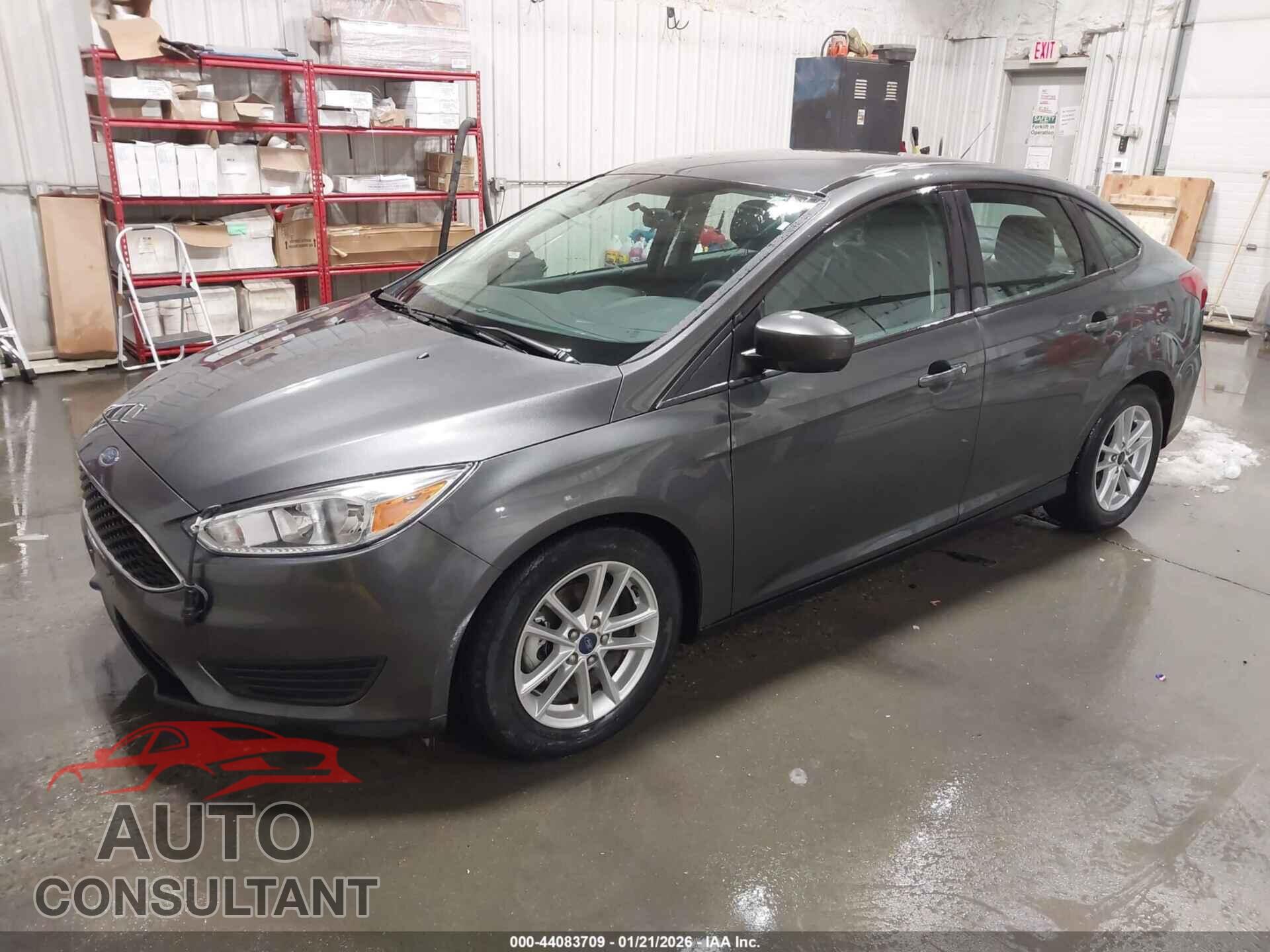 FORD FOCUS 2018 - 1FADP3F22JL329103