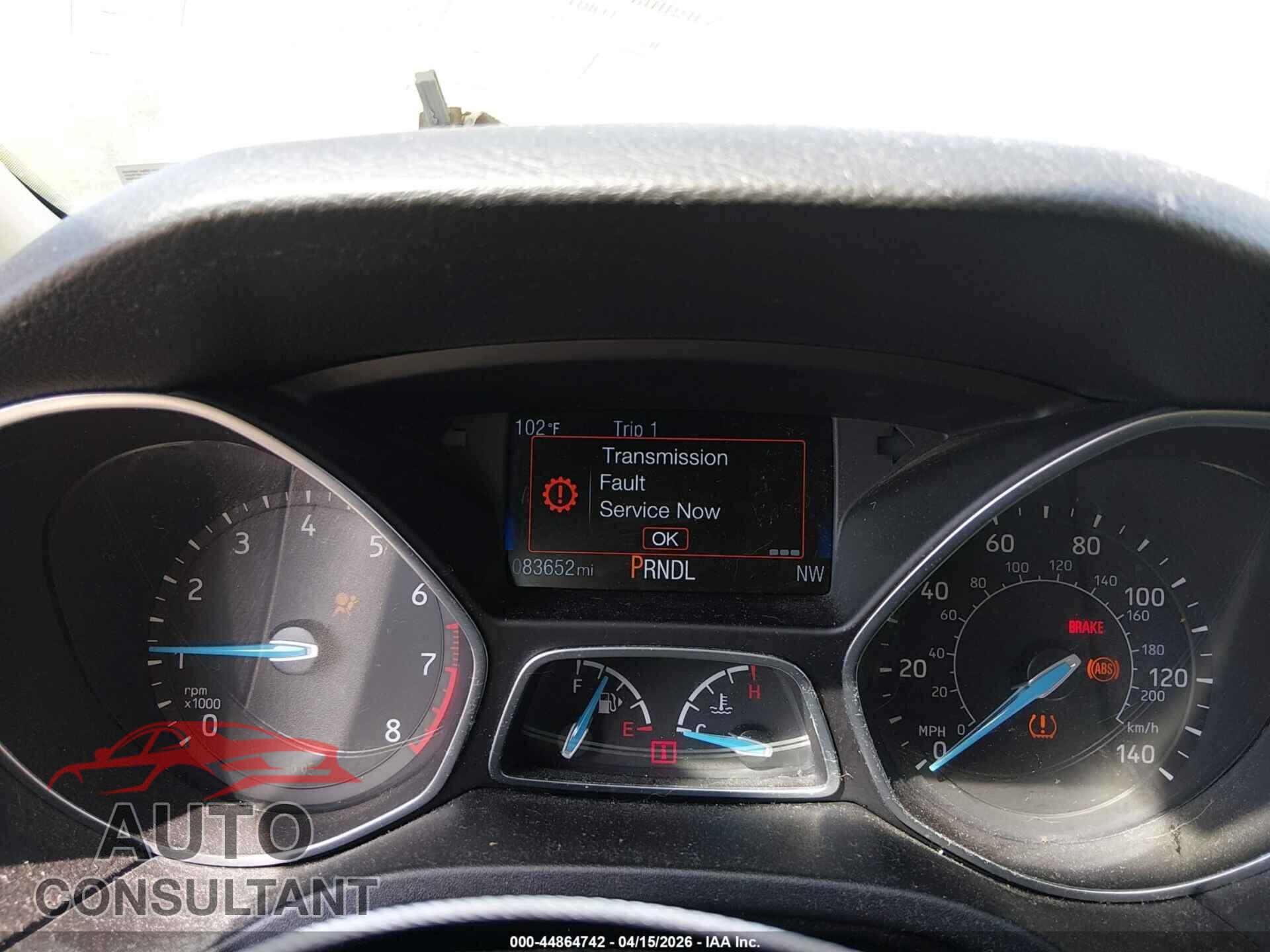 FORD FOCUS 2017 - 1FADP3K28HL331647