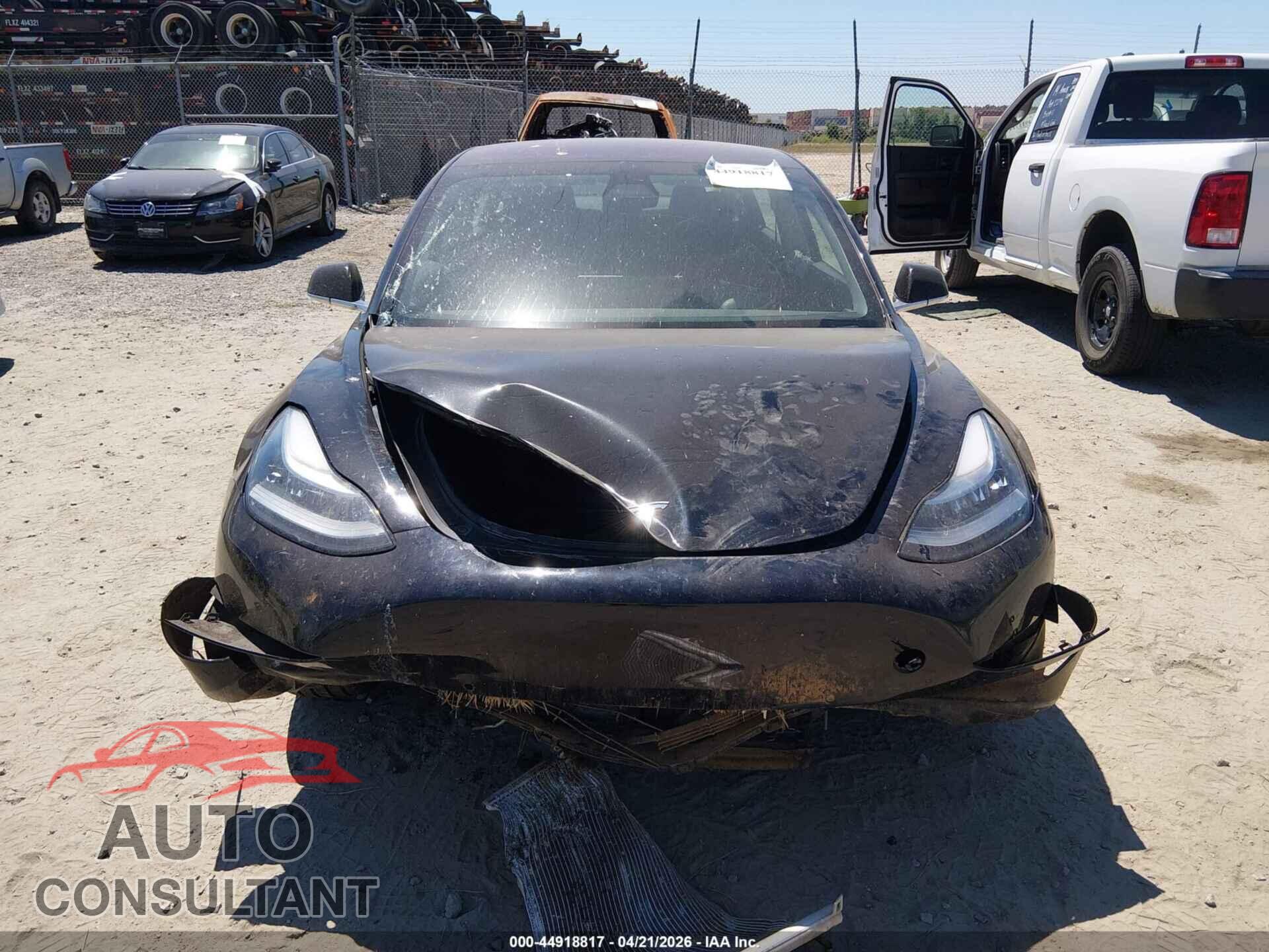 TESLA MODEL 3 2018 - 5YJ3E1EB9JF089682