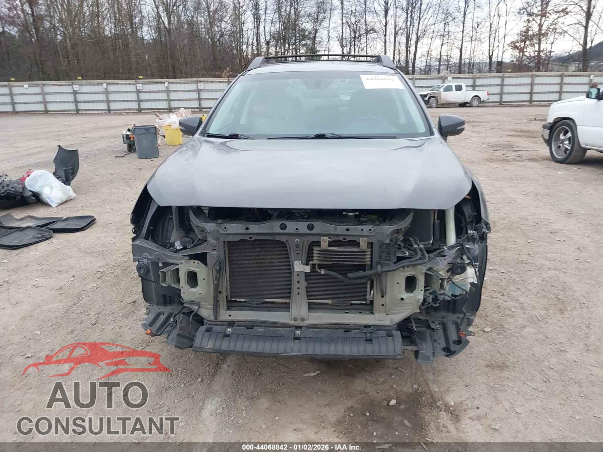 SUBARU OUTBACK 2018 - 4S4BSANC1J3335582