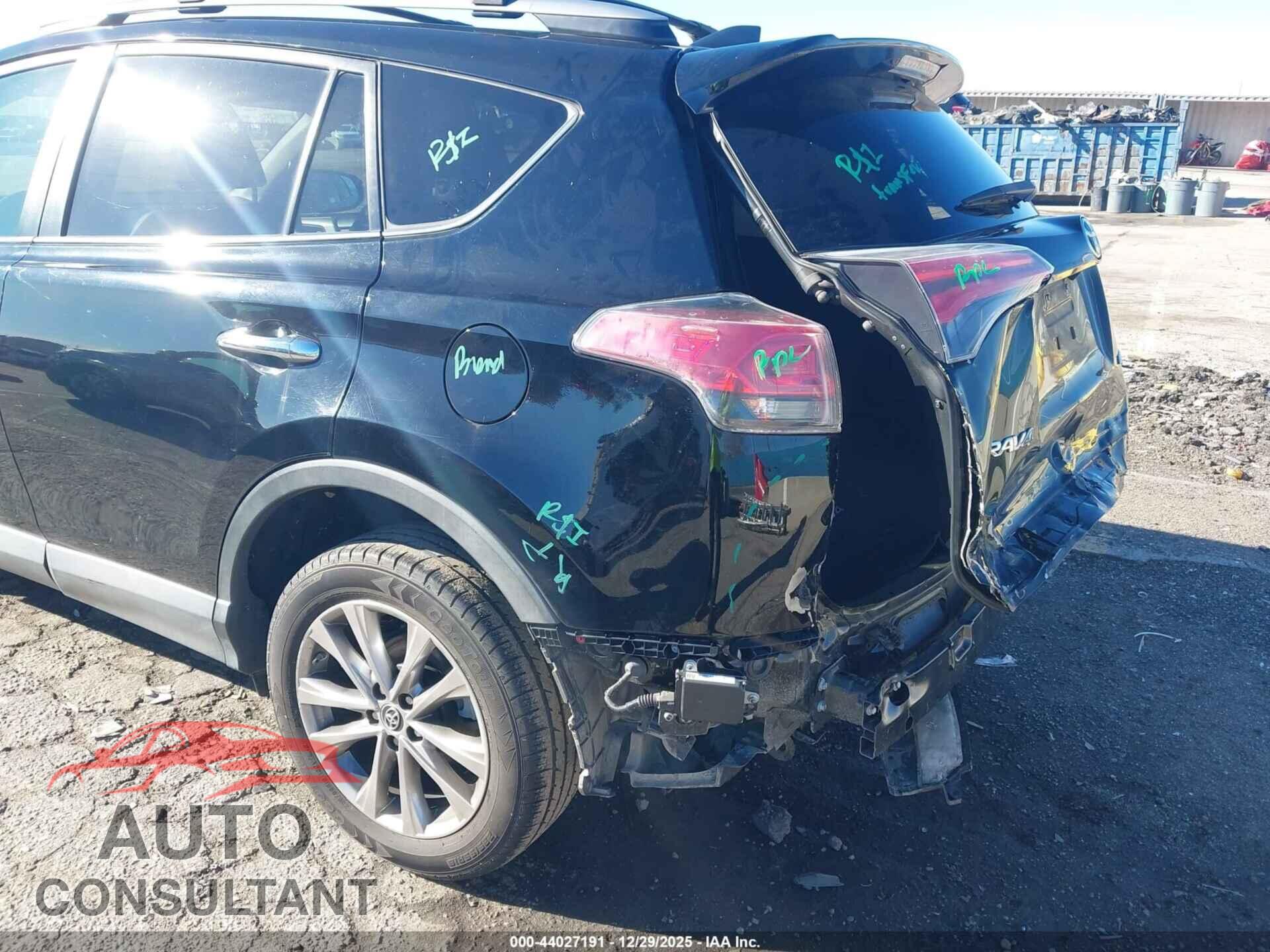 TOYOTA RAV4 2017 - 2T3YFREV8HW347318