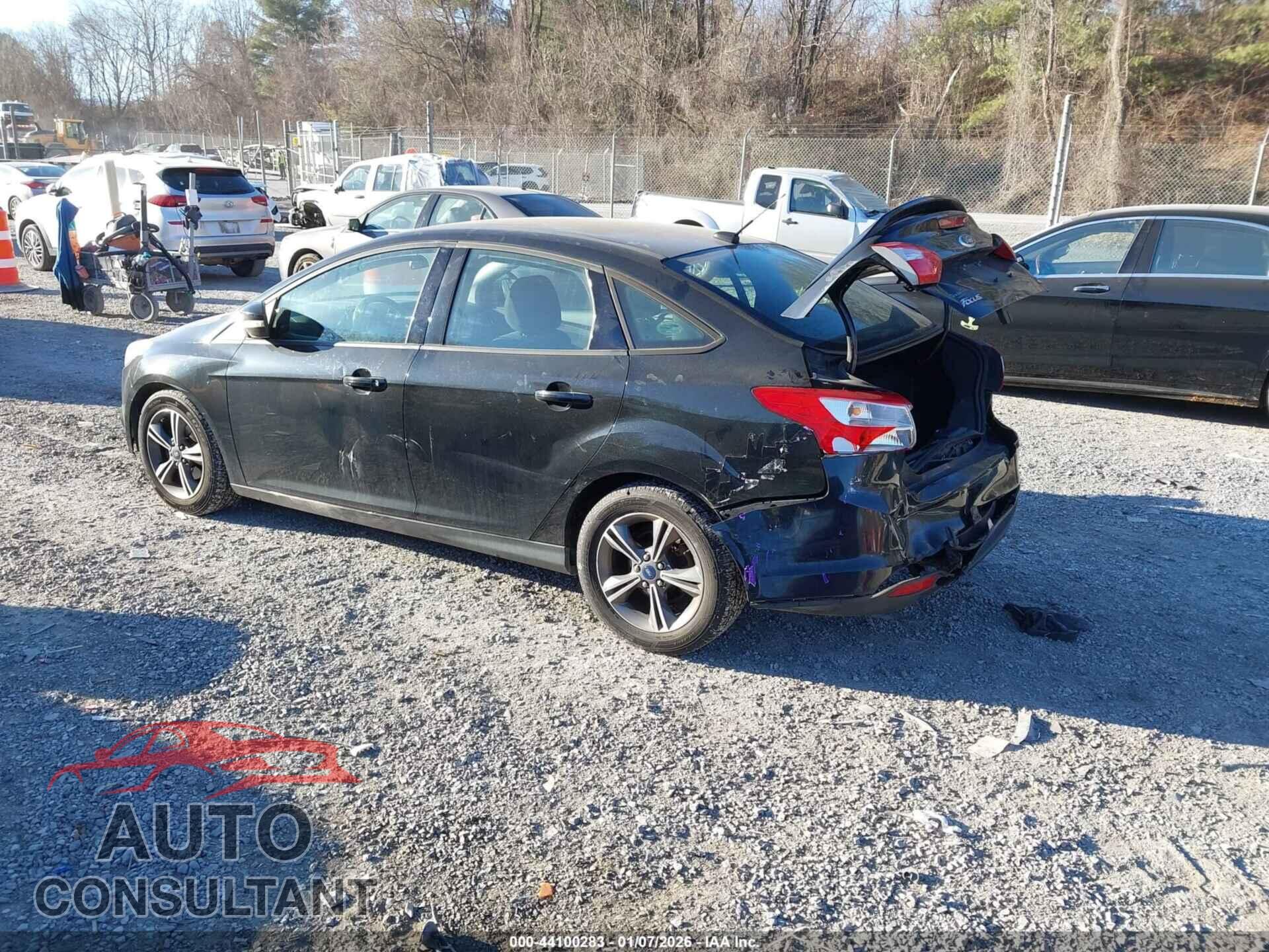 FORD FOCUS 2014 - 1FADP3F21EL371123