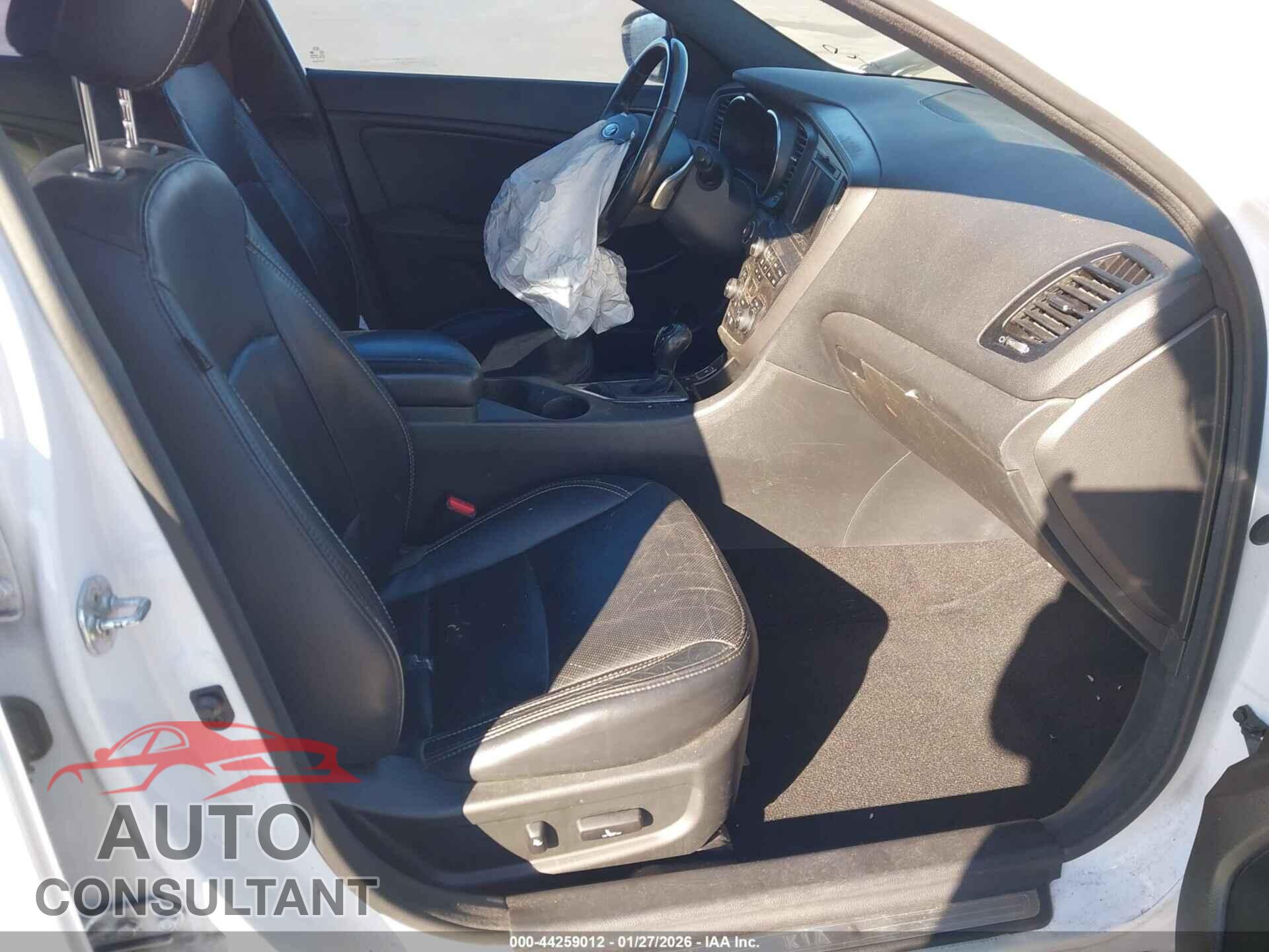 KIA OPTIMA 2013 - 5XXGR4A66DG094260