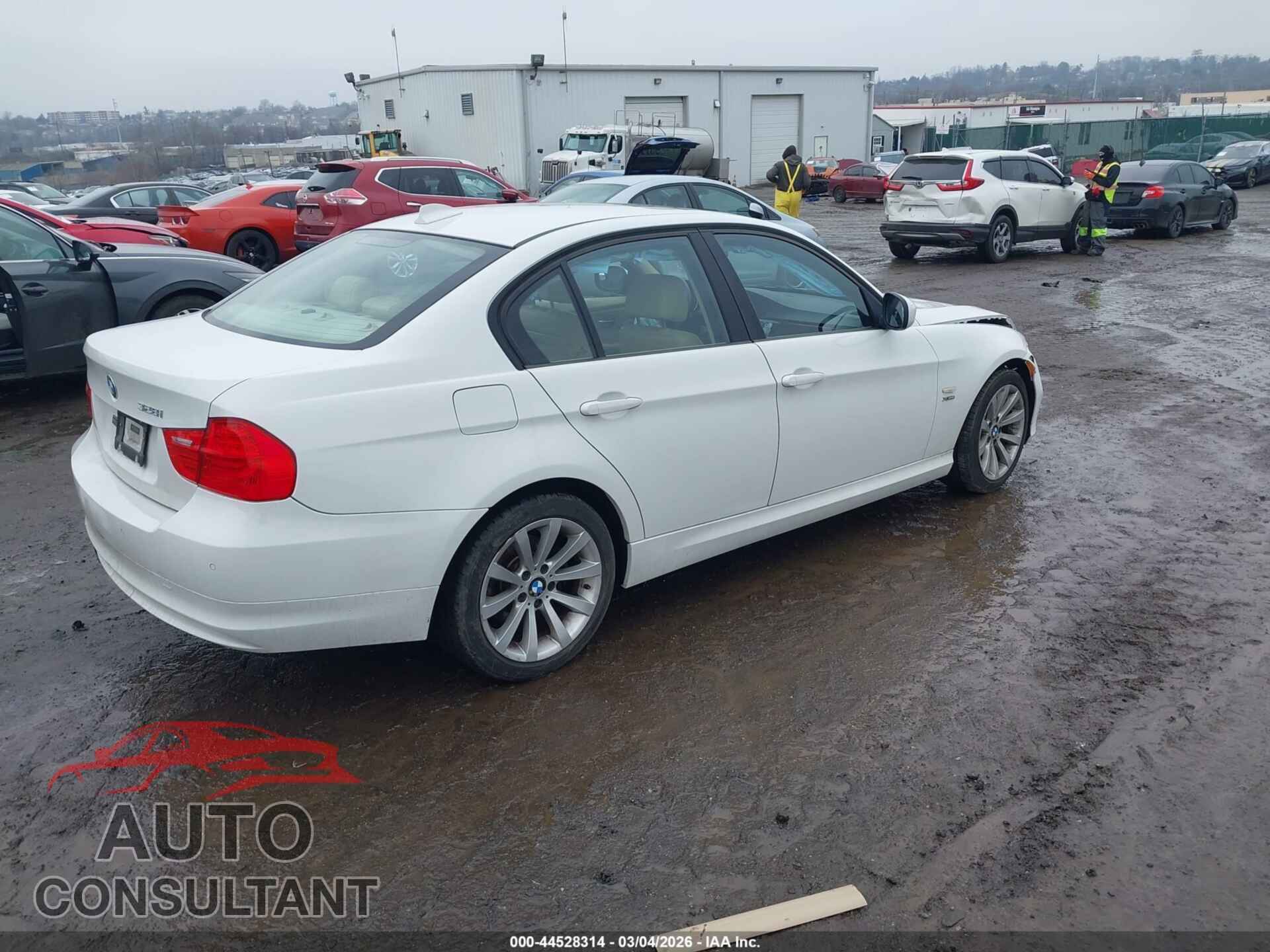 BMW 328I 2011 - WBAPK7C57BF196976