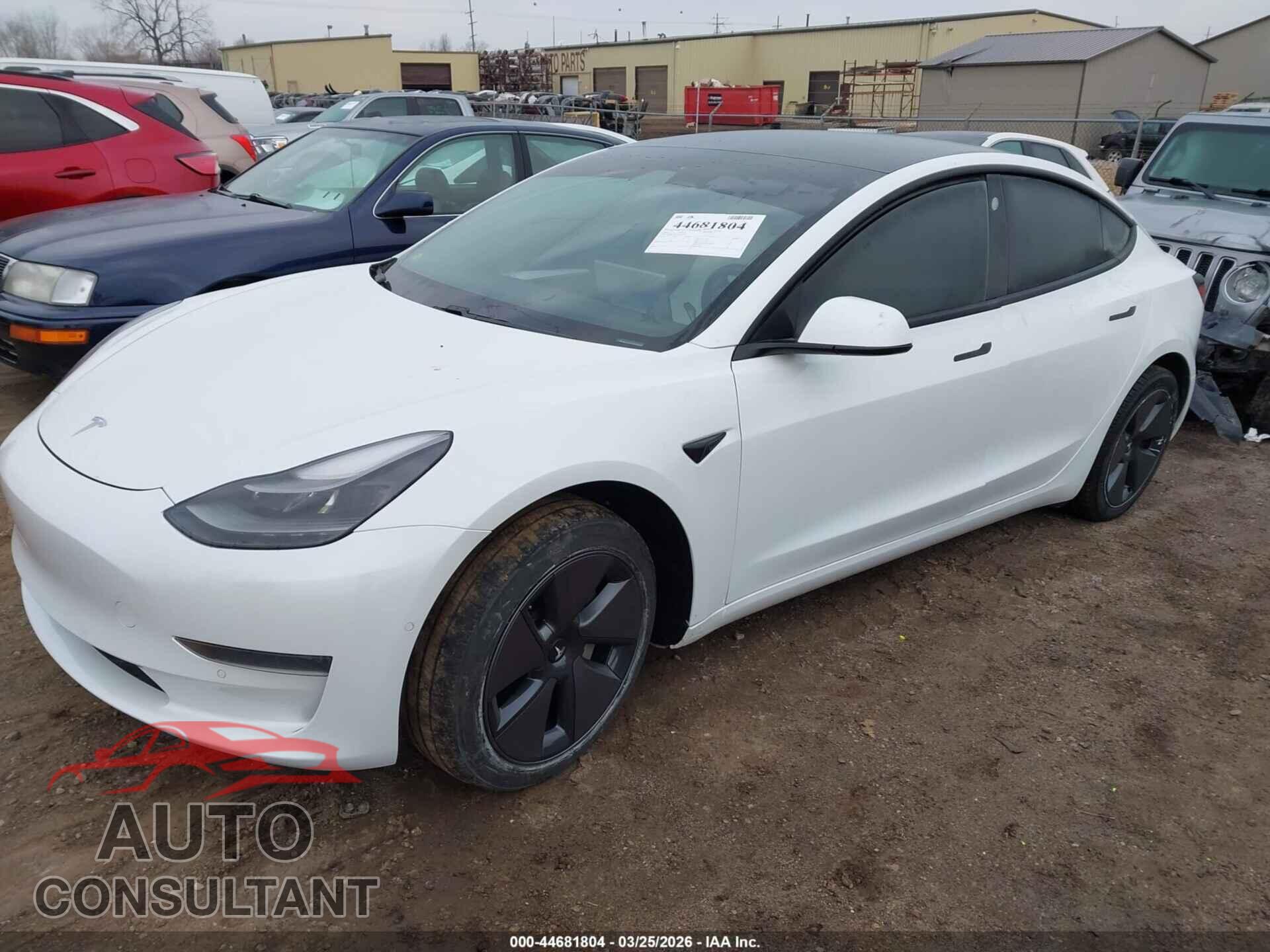 TESLA MODEL 3 2021 - 5YJ3E1EA8MF063795