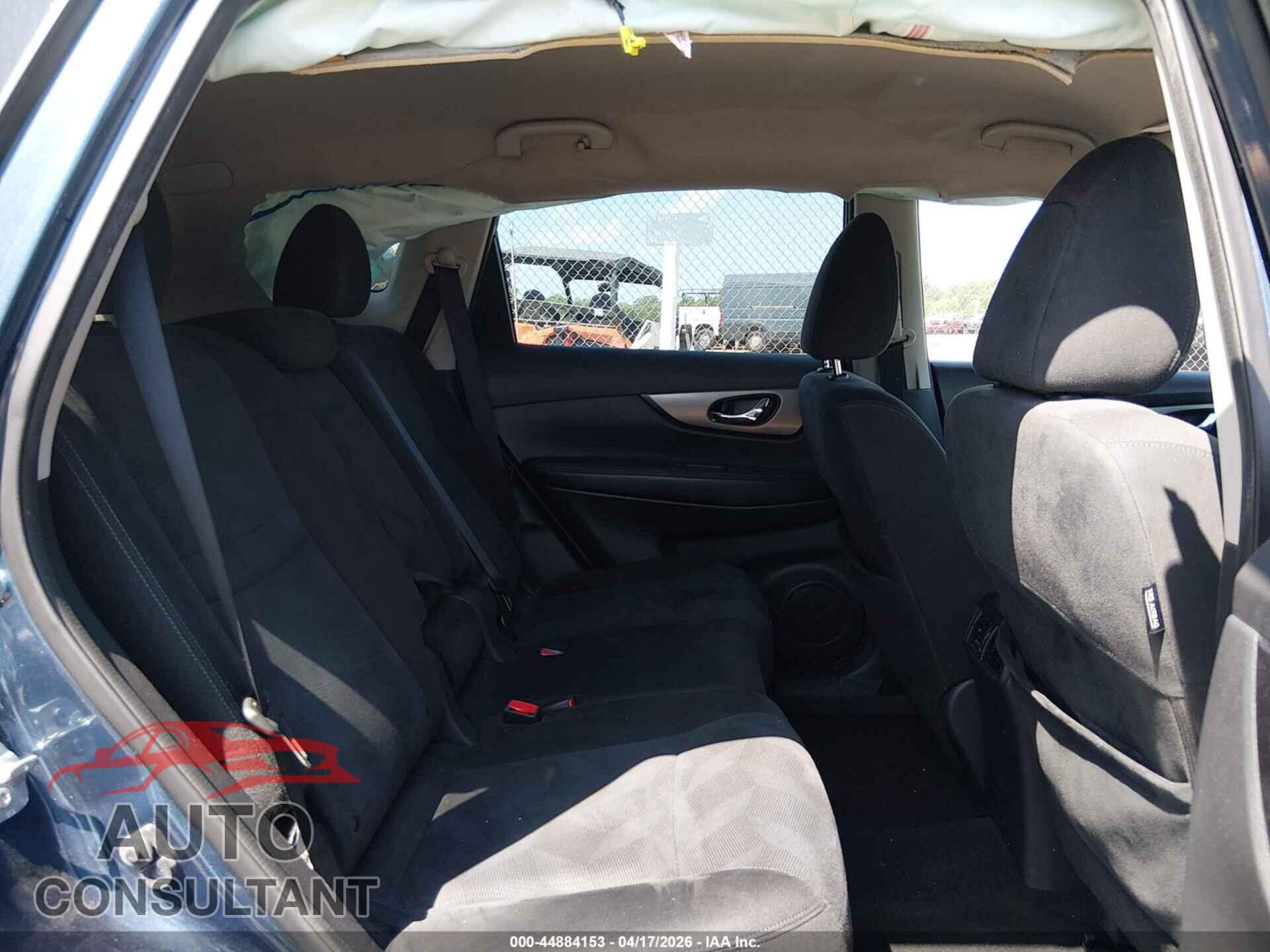 NISSAN ROGUE 2015 - KNMAT2MV3FP514079