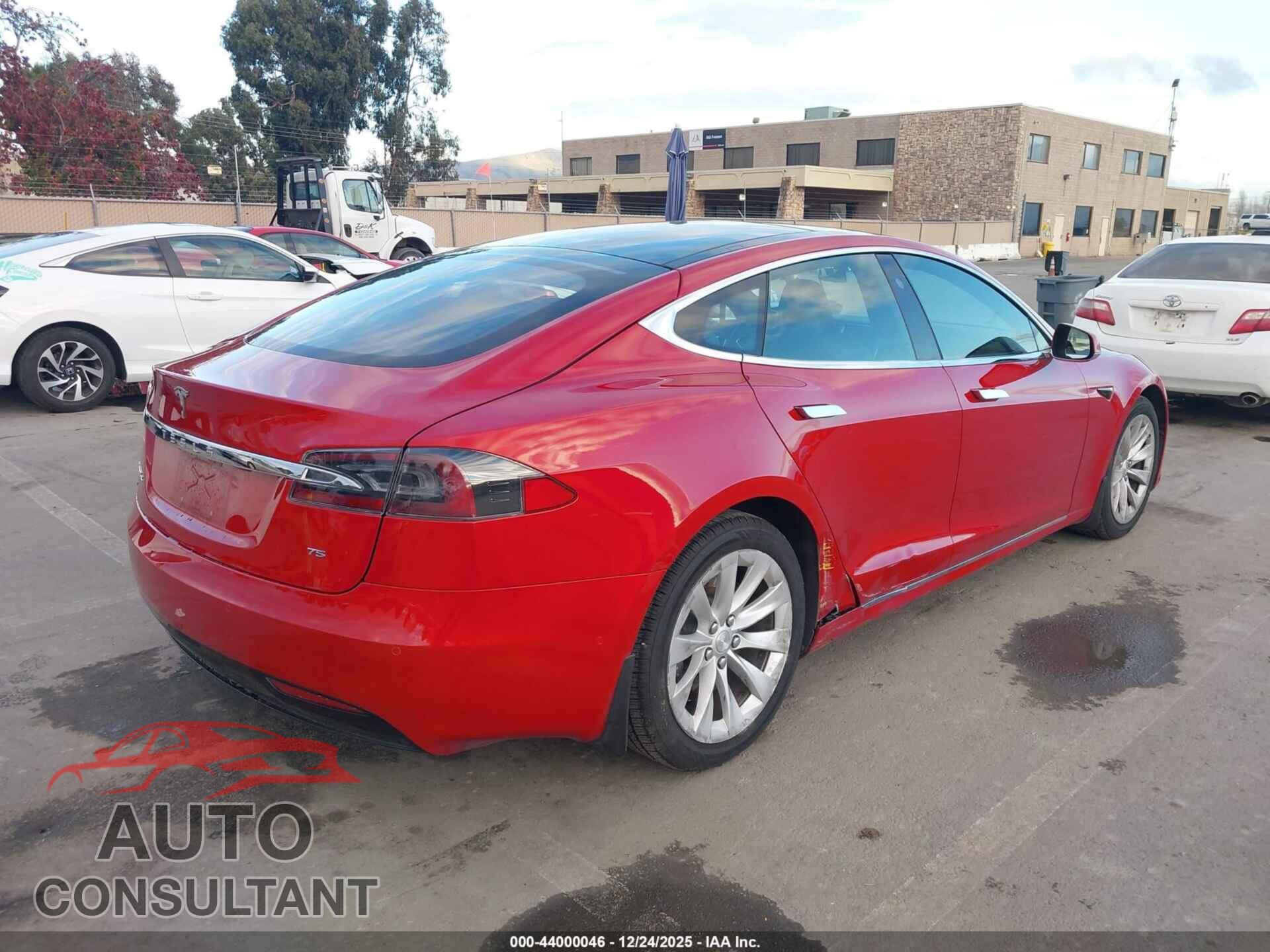 TESLA MODEL S 2017 - 5YJSA1E14HF205055