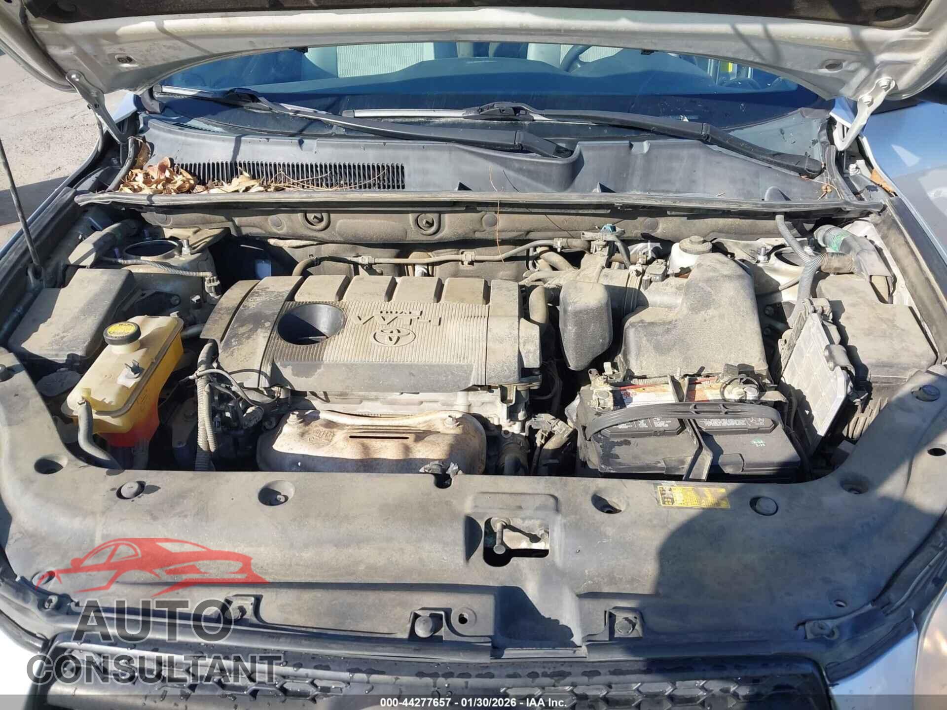 TOYOTA RAV4 2011 - 2T3BF4DV4BW100475