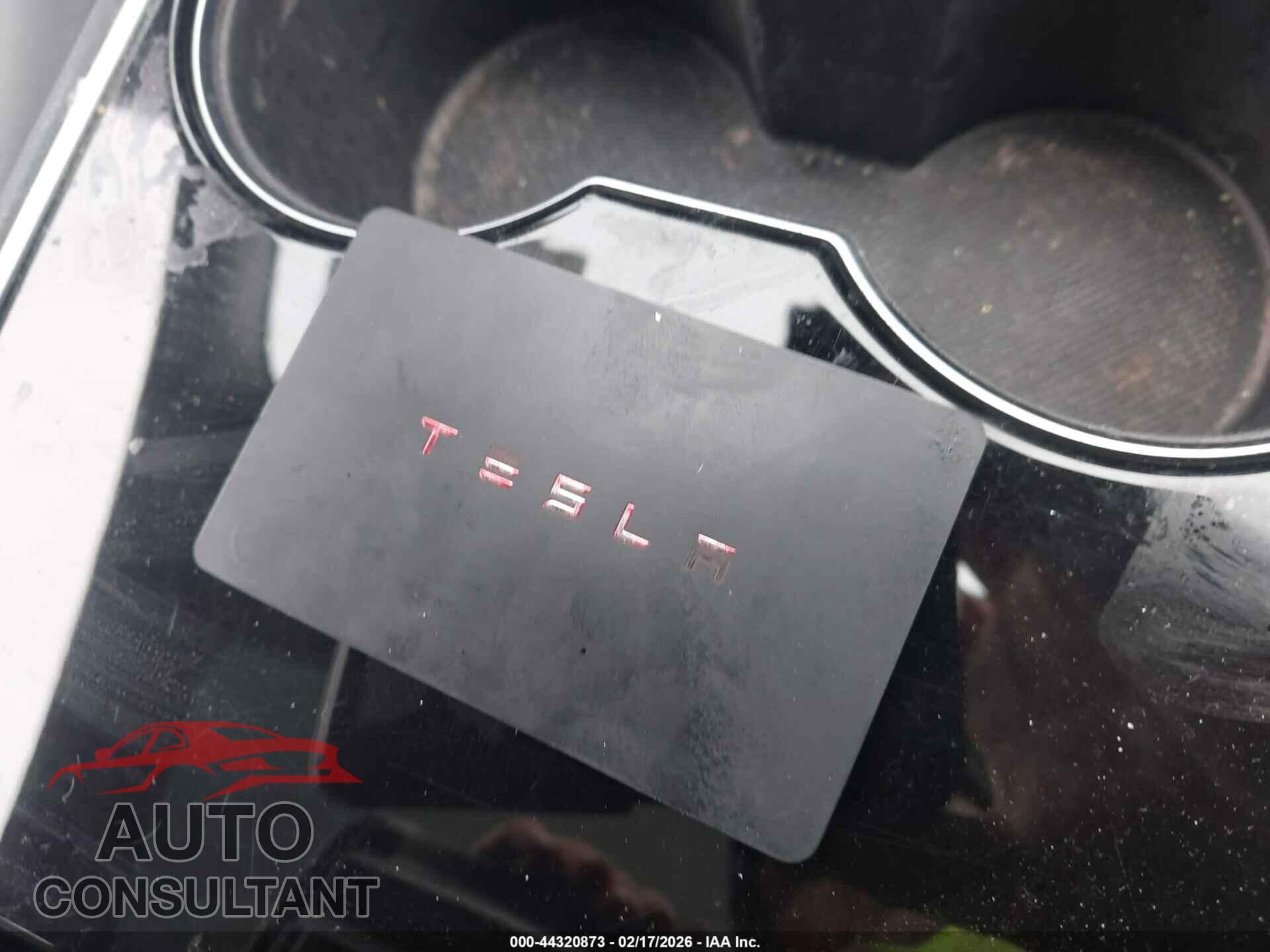 TESLA MODEL 3 2018 - 5YJ3E1EA0JF031788