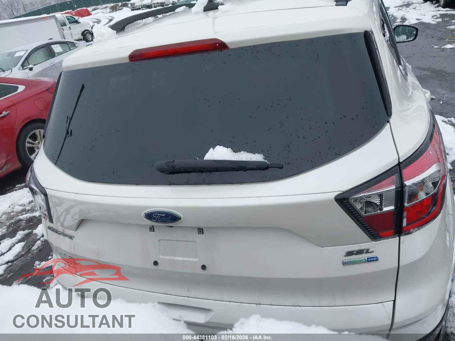 FORD ESCAPE 2018 - 1FMCU9HD1JUD53771