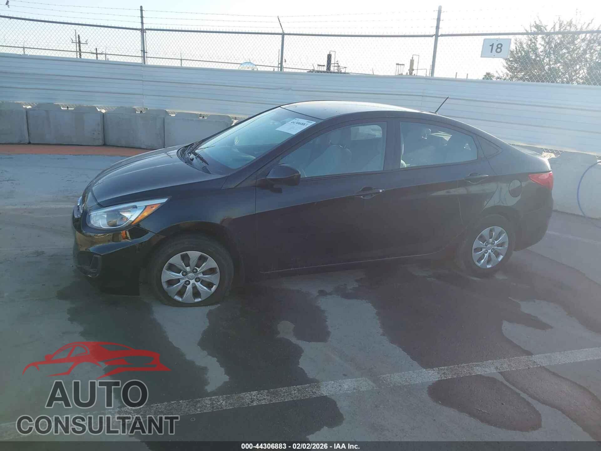 HYUNDAI ACCENT 2017 - KMHCT4AE2HU311614